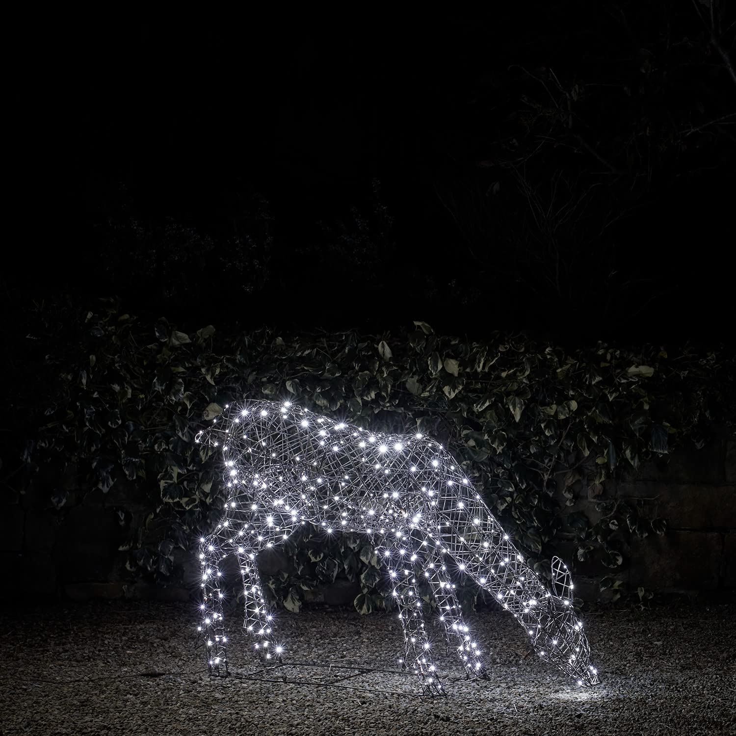 Lights4fun 3-in-1 Studley LED Rattan Rentier REH Figur 1m Timer Weihnachtsbeleuchtung Außen und Innen