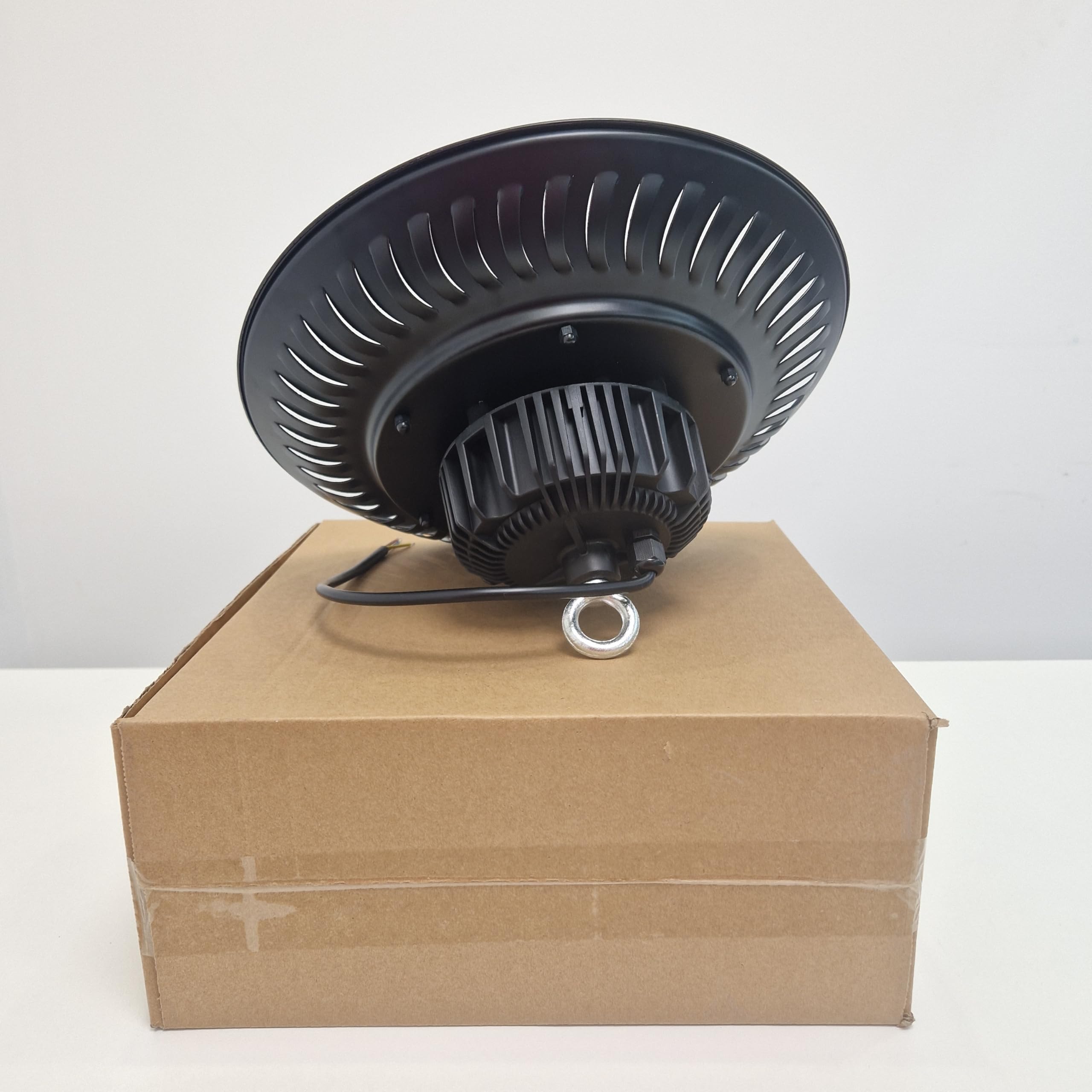 Jandei – 6x ECO Industrial UFO LED High Bay 100W (odpowiednik 750W), zimna biel 6000K, Idealne oświetlenie obiektów przemysłowych, warsztatów, garaży, sklepów. Zastosowanie wewnątrz i na zewnątrz IP65
