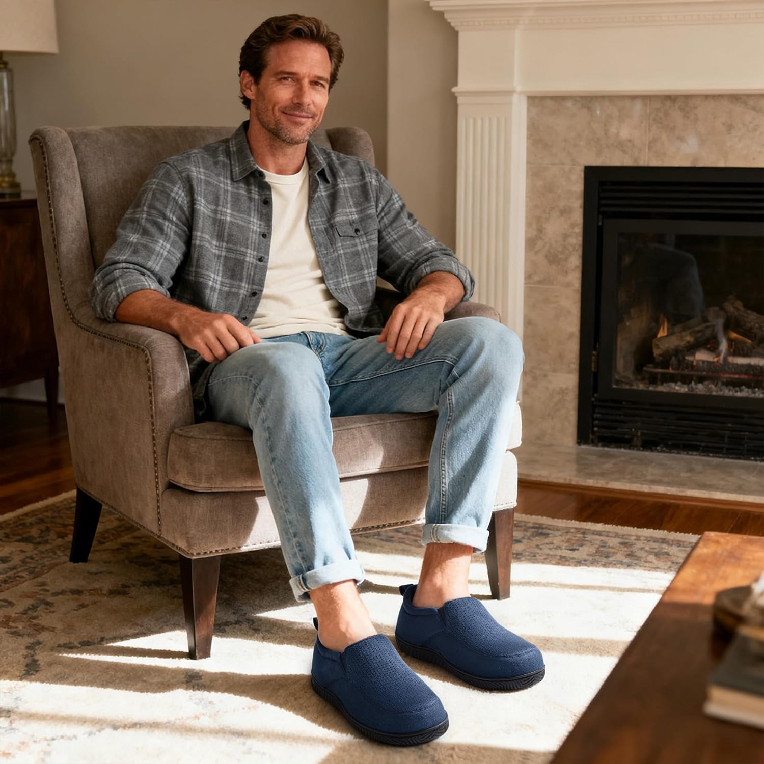 RockDove Men's Closed-Back Memory Foam Slippers with Plush Lining Faux Suede Non-Slip Sole - Image 2