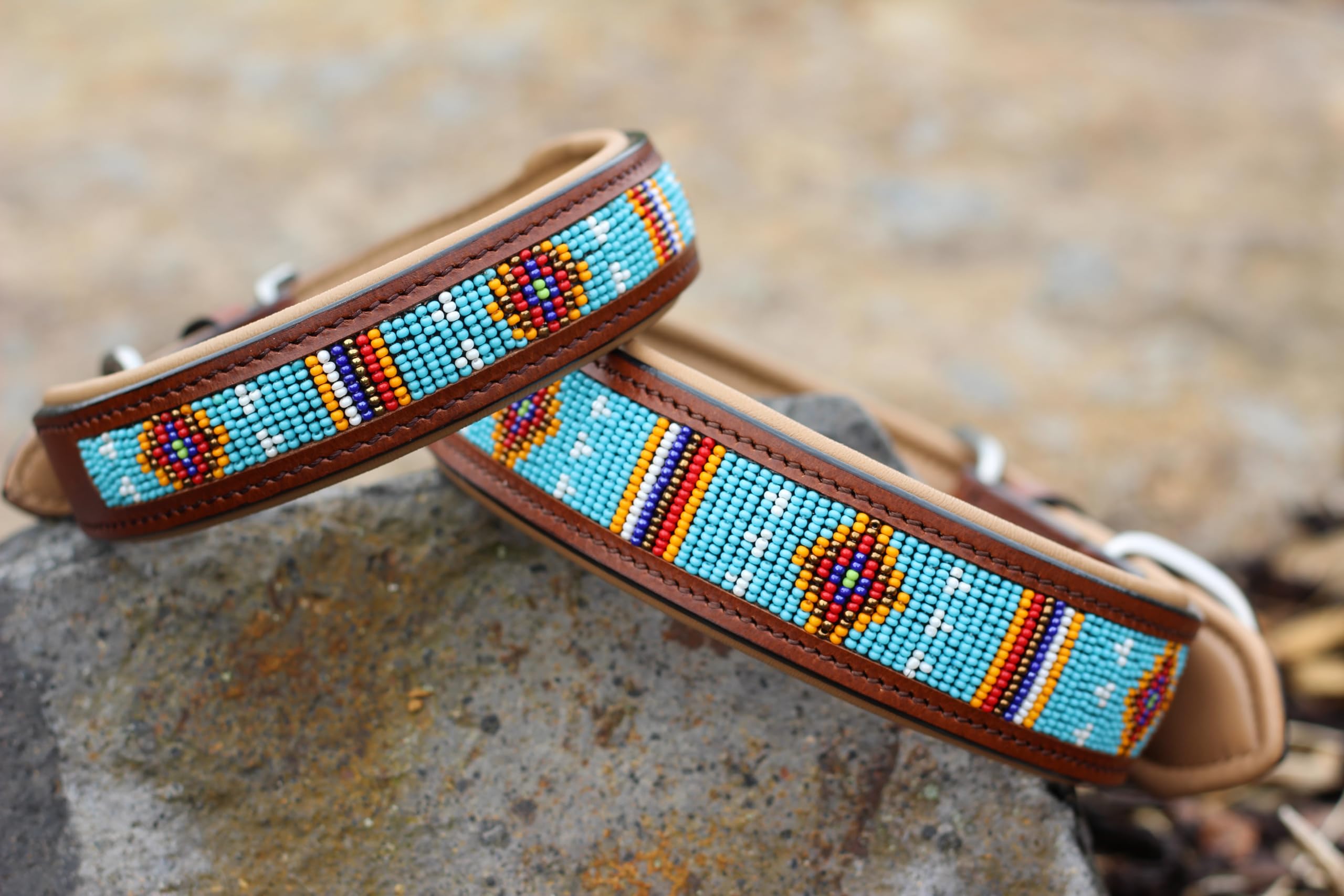 Hundehalsband African Sky, M - 55cm handgefertigt, Naturleder gepolstert, innen Nappaleder beige, L/B/H: 55 x 3,8 x 0,8cm - Kay-line Collection
