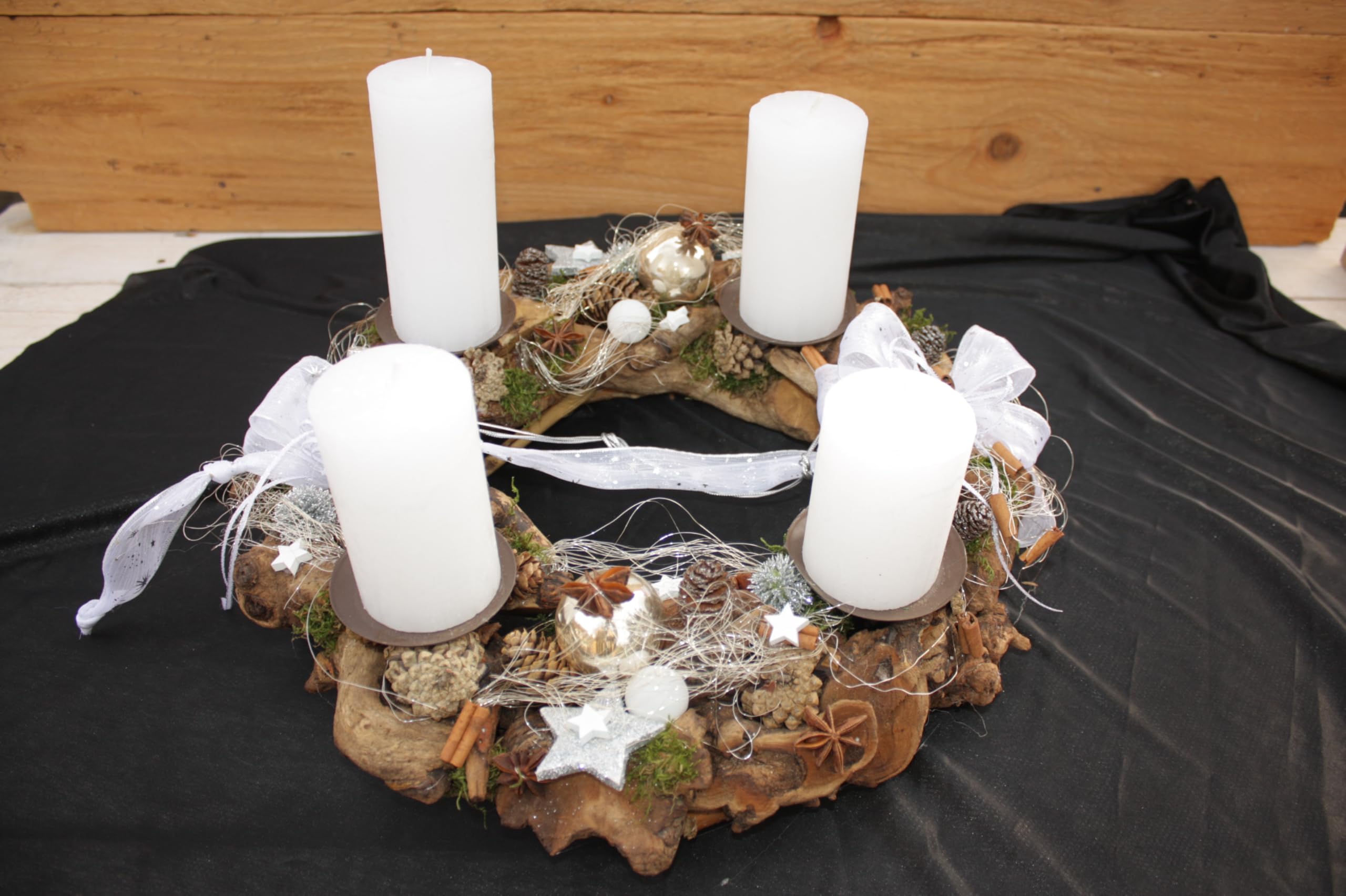 Adventskranz Weiß D40cm haltbar