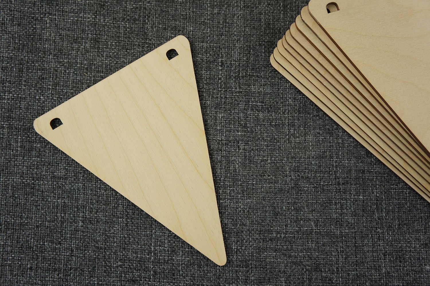 (10x) W8 Wooden Bunting Triangles/DIY/Crafts 15 x 12 cm Bunting Craft Shape