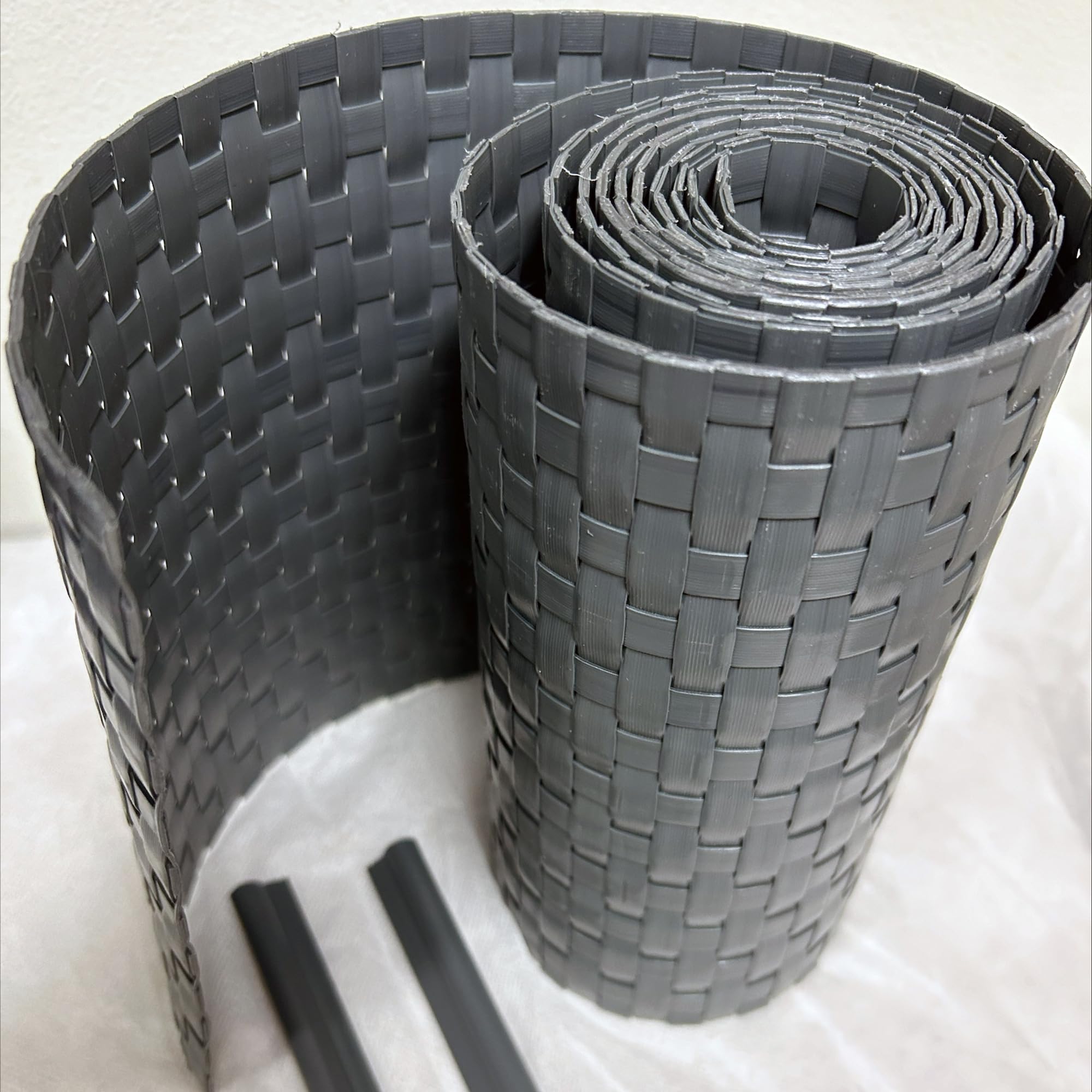 TENAX Flexi 0.18 x 2.05 m Anthracite, HDPE Concealment Strips with 2 Clips, Decorative Privacy Cover for Panel Fences, Gates, Railings, Balconies and Gardens-image-9