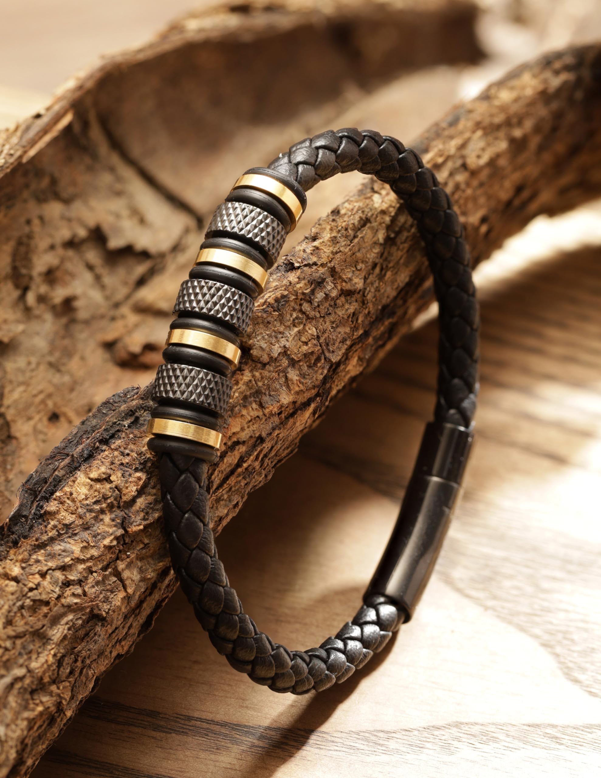 Pulsera de cuero trenzado para hombre de oro negro con dije de acero inoxidable | Regalo ideal para el día del padre para él.., Cuero, No es una piedra preciosa 3