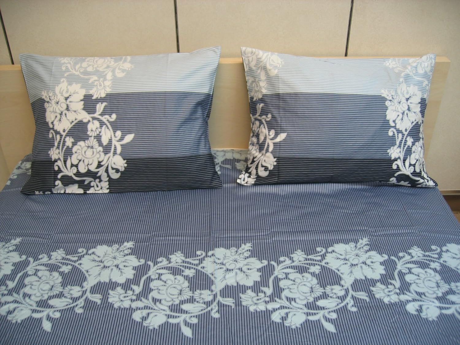 DaDa Bedding Super Soft Smooth Royal Cotton Flat Sheet Set, Navy Blue Floral, King, 3-Pieces
