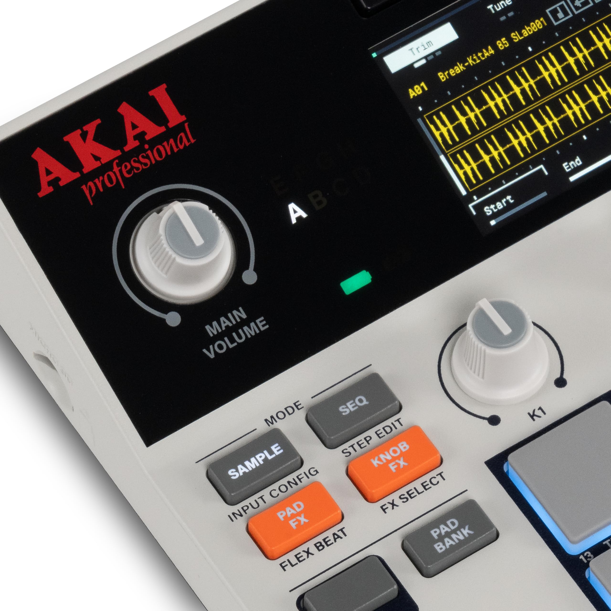 Akai Professional MPC Sample - Sampler Portable Autonome, Séquenceur et Processeur d'Effets avec Batterie Rechargeable, USB-C, Haut-Parleur et Micro