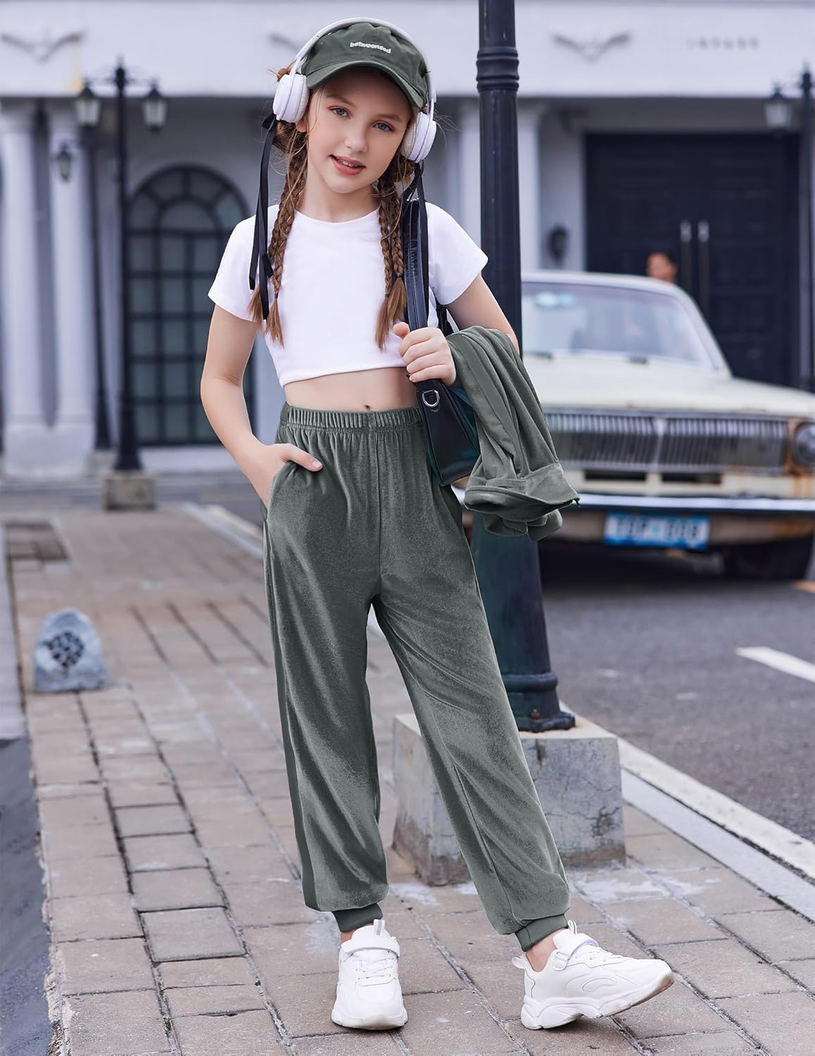 Zaclotre Girls 2 Piece Outfits Velour Tracksuit Zip Up Sweatshirt and Jogger Sweatpants Fall Winter Sweatsuits Set - Image 6