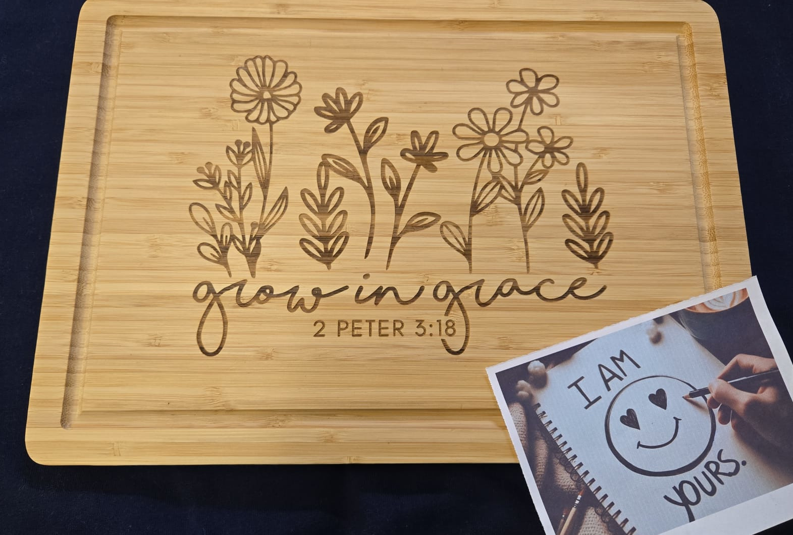 Tabla de Cortar Personalizada de Bambú con Grabado 'Home Sweet Home', Ideal como Regalo para Mamá, Parejas, Inauguración de Hogar o Decoración de Cocina miniatura 7