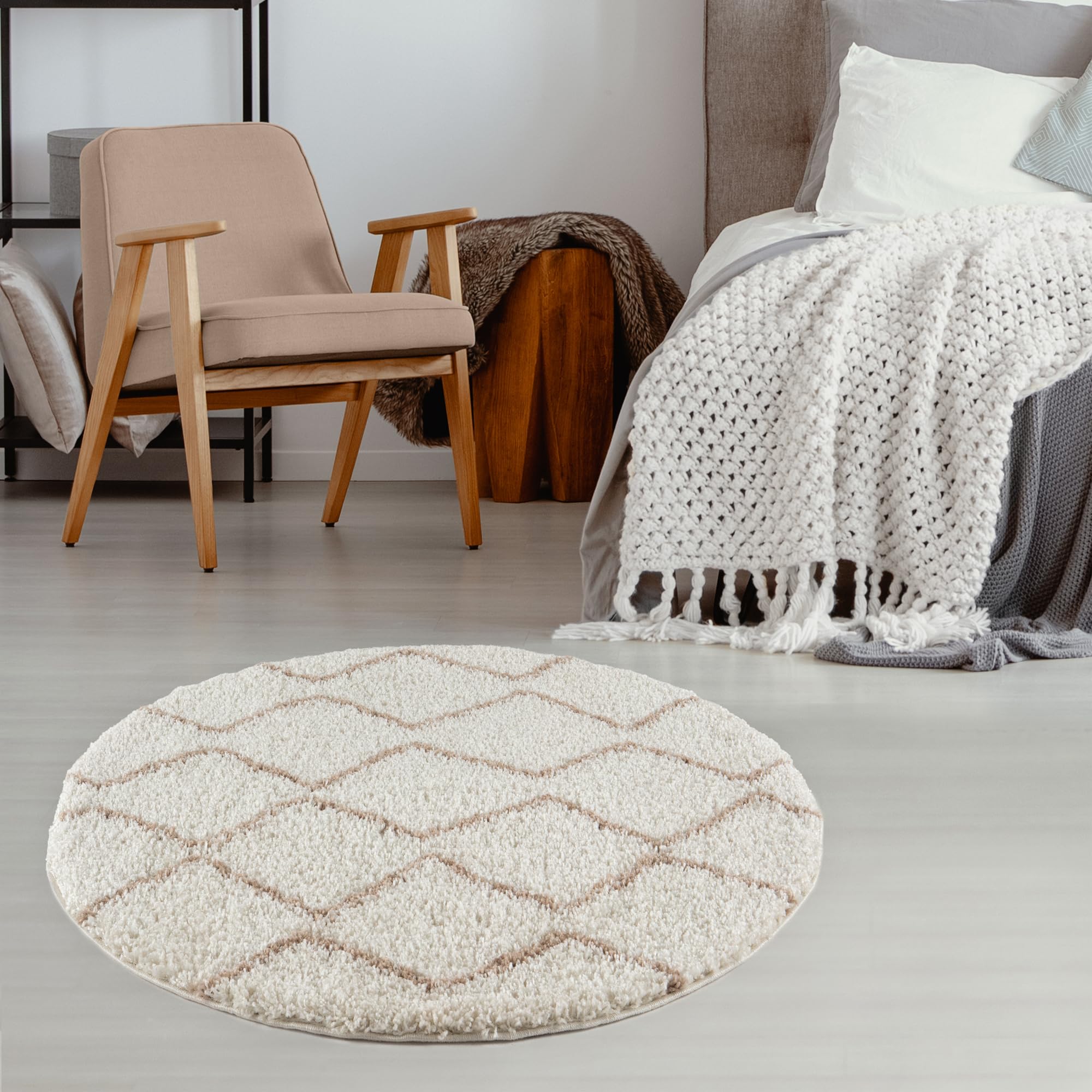 The Rugs Moroccan Shaggy Rugs And Runners Soft Fluffy Wavy Trellis Design High Pile Beige And Ivory Living Room Kitchen Hallway 830 from B&Q