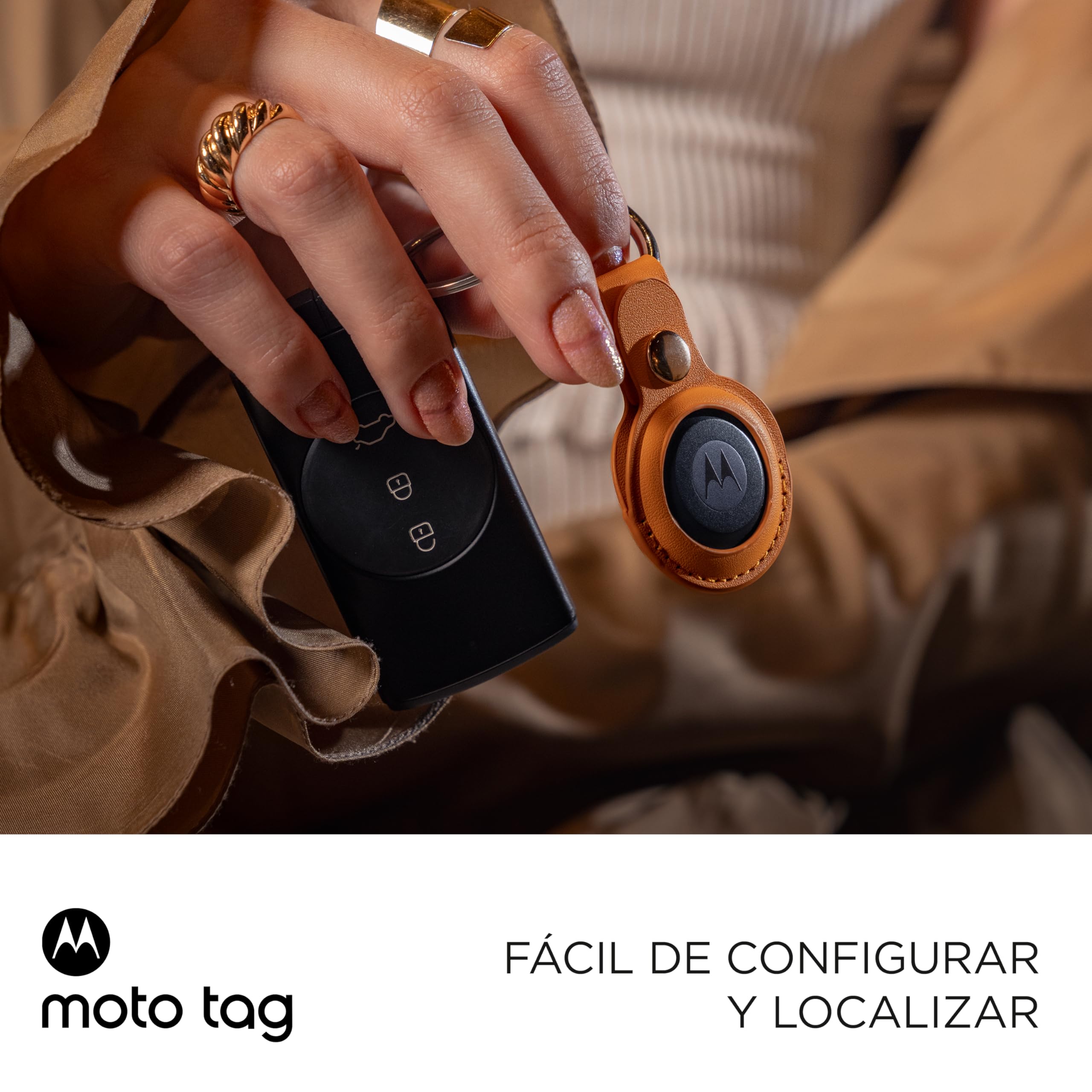 Motorola Moto Tag, fácil de configurar y localizar, protección Frente al Seguimiento no Deseado, Bluetooth y precisión UWB, autonomía 1 año, protección bajo Agua, Pack de 4 (Azul y Verde)