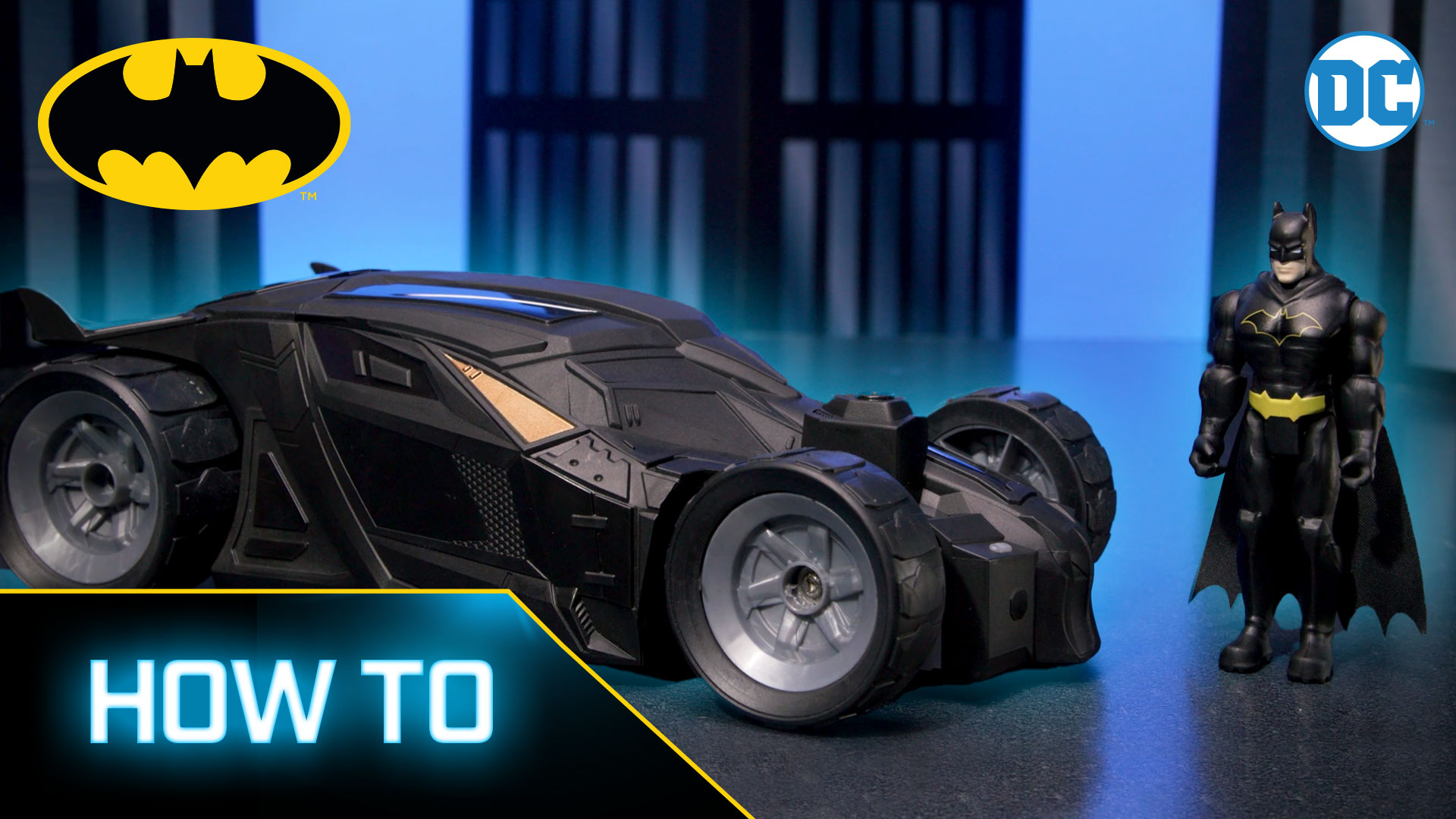 アメコミ remote control tethered batmobile Amazon.com: DC Comics, Batman Batmobile Remote Control Car