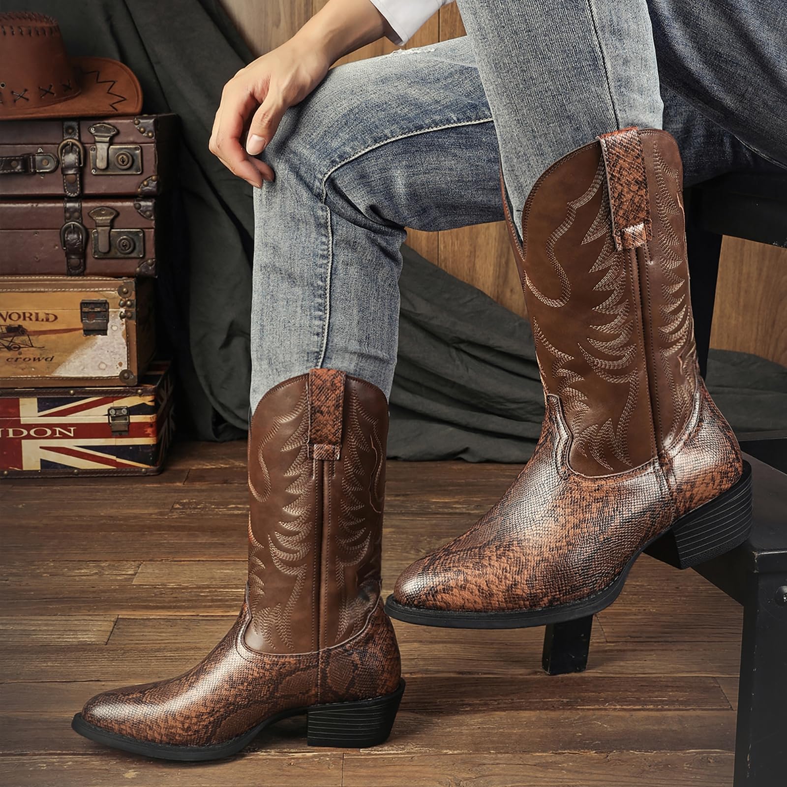 Stivali da Cowboy da Uomo Stivali Western A Punta Resistenti in Stile retrò Classico Ricamati Senza Lacci Antiscivolo Stivali Country