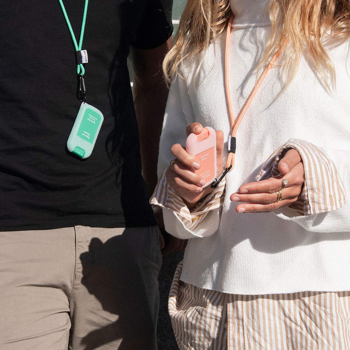 HAAN Hülle Mit Halsband - Tragecase Für Handdesinfektionsmittel Grün