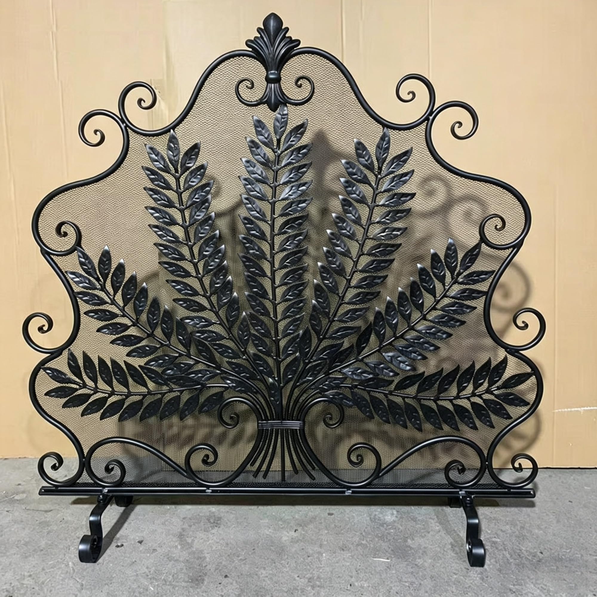 Parascintille Camino Dorato,Schermo Piatto In Rete Decorativa | Barriera Protettiva Per Camino, Parafuoco Dorato Autoportante Traforato, Per Camino(Black)