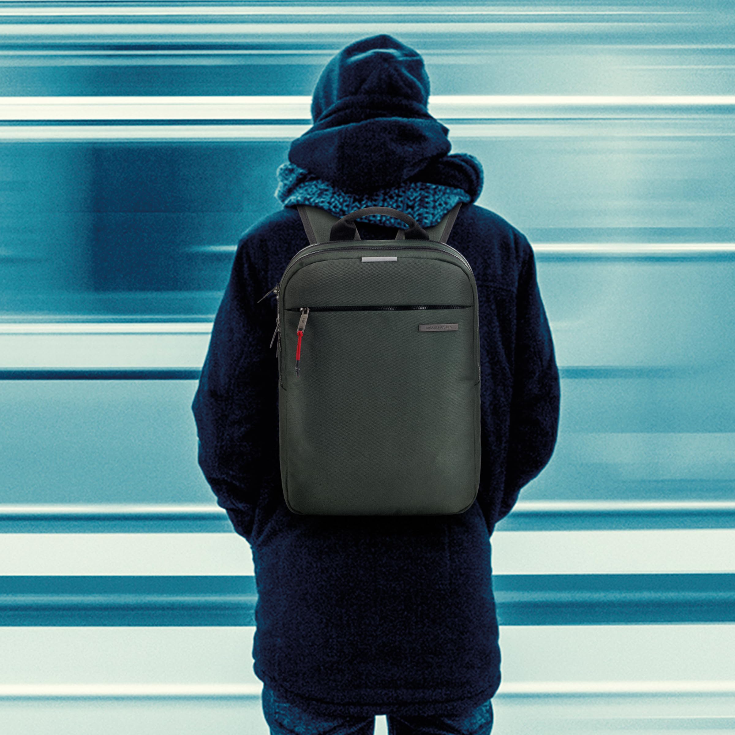 Miquelrius - Mochila ordenador de 13l, Bolsillo antirobo RFID, Detalles reflectantes, Cierre seguridad, Adaptable trolley, Mochila portátil+tablet, Repelente al agua