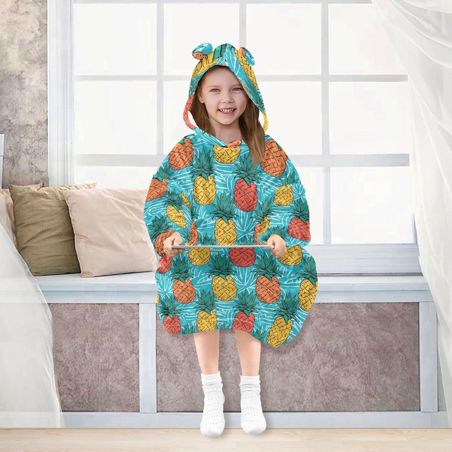 Cartoon Tiled Pineapple Pattern Wearable Blankets for Kids, Soft Warm Cozy Blanket Hoodie for Boys Girls with Pocket