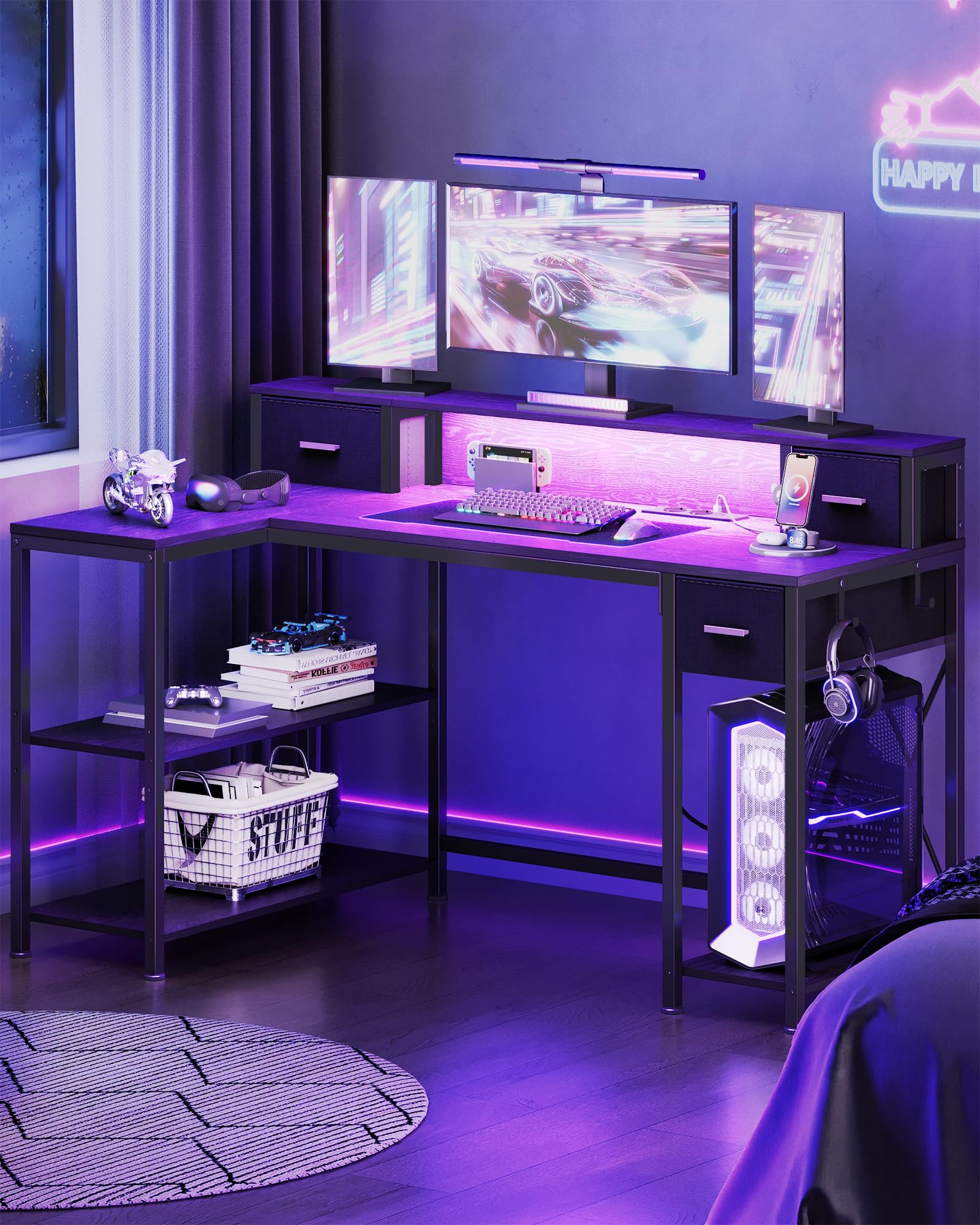 Hzuaneri Scrivania Angolare Computer, Tavolino Computer a Forma L, Con Luci LED, Ciabatta Elettrica, 132 x 80 cm, per Gaming, Computer, Ufficio, Studio, Nero CD43004XEU