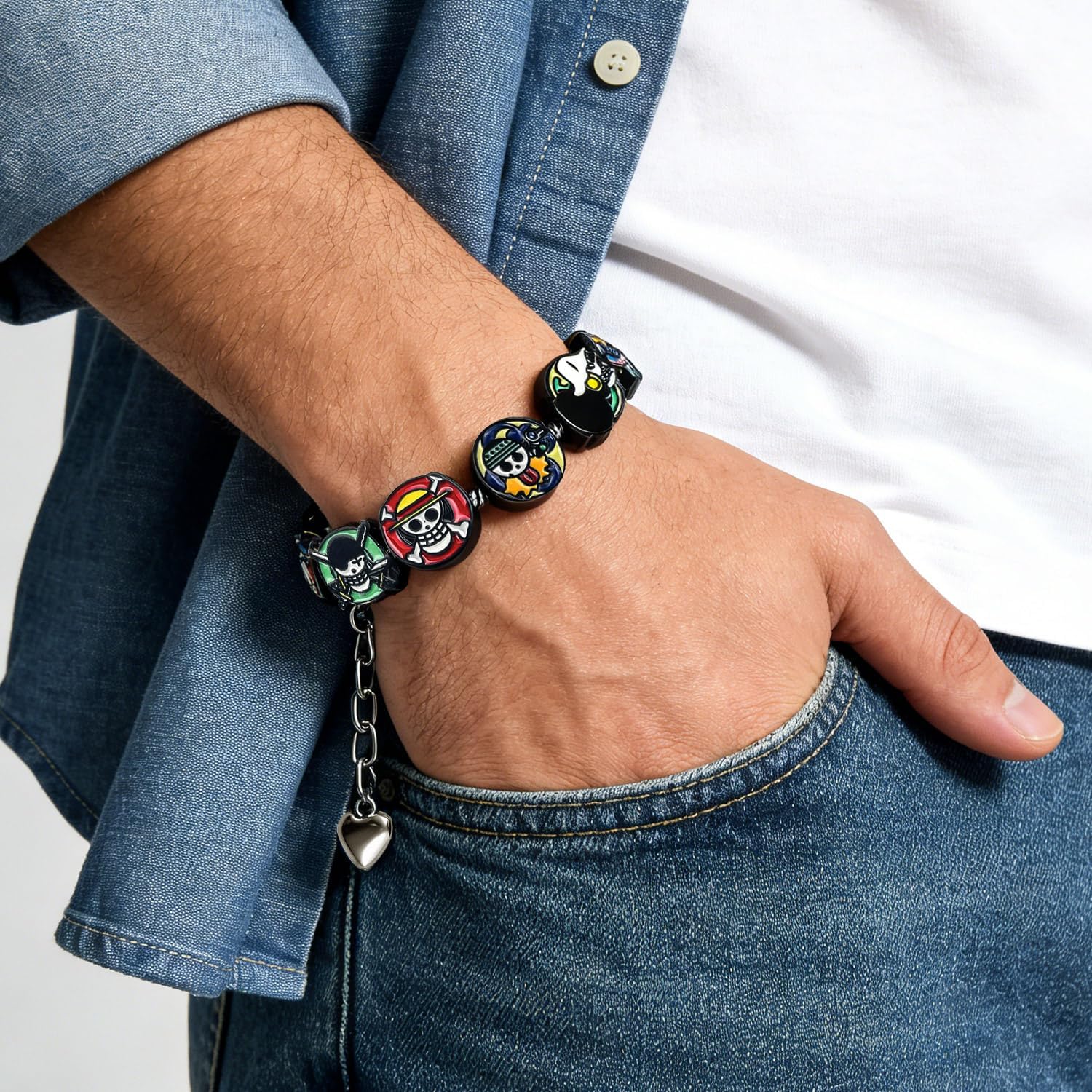 AmaaLeaf OP Charm Bracelet Gift Set 9 Anime-Style Mini Chibi Skull Faces, Luffy, Zoro, Nami, Sanji, Usopp, Robin & More, Removable Alloy Chain for Fans