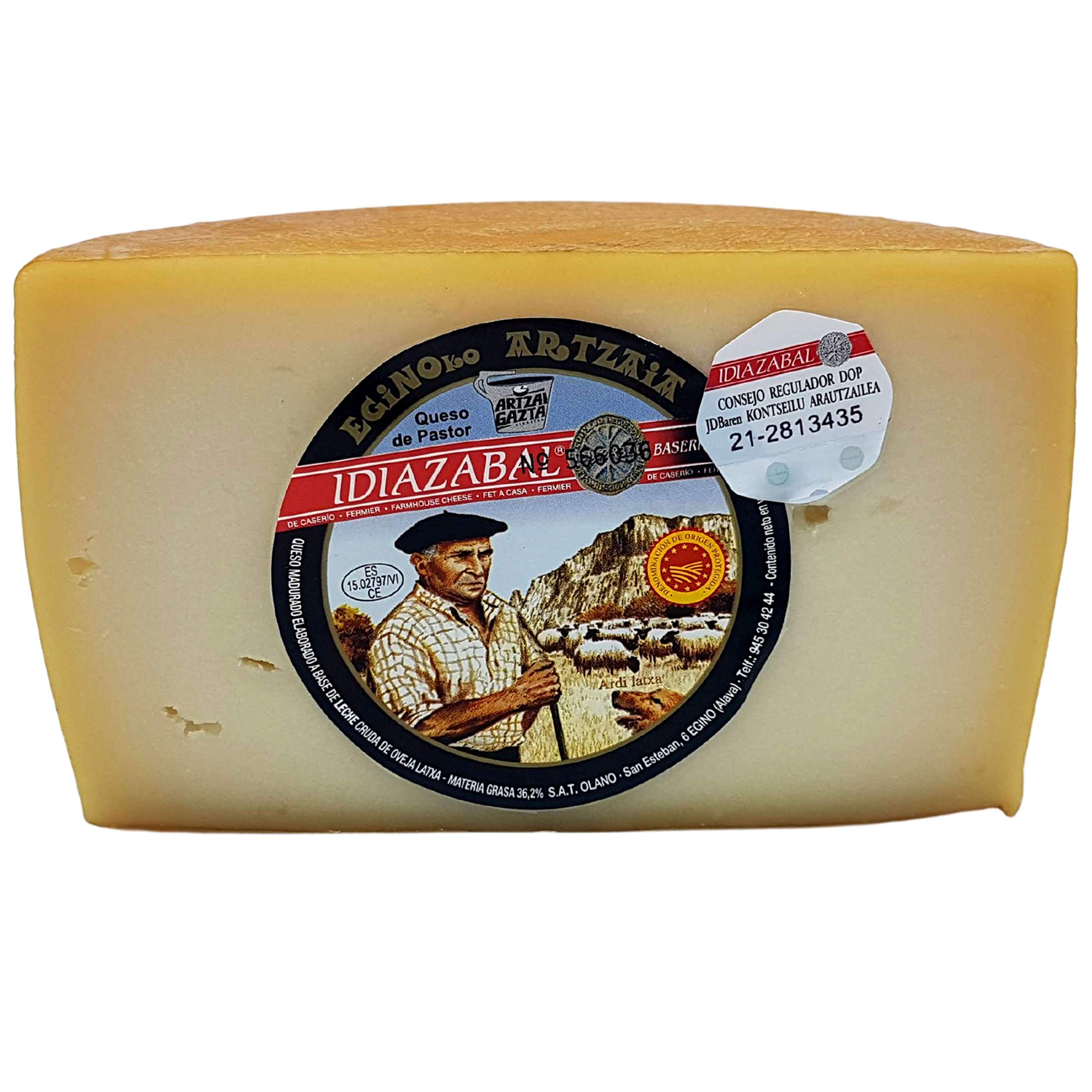 Queso Idiazabal Ahumado Medio 600 g Denominación de Origen Leche cruda Oveja Latxa