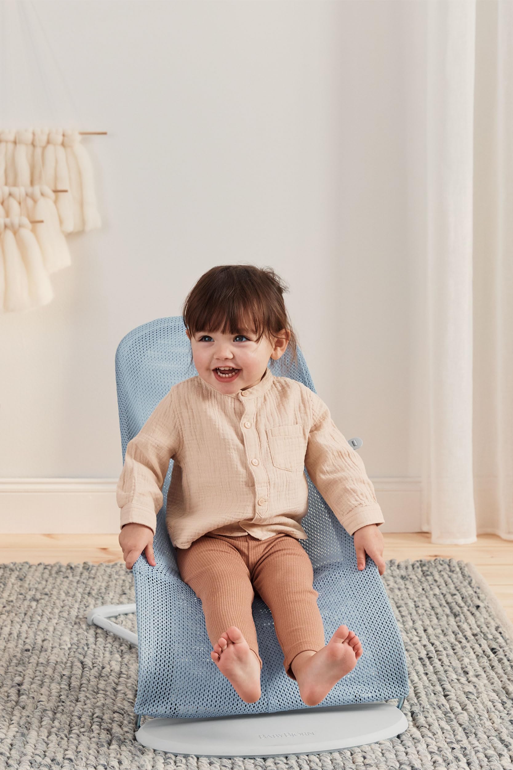 BabyBjörn 005143 Bouncer Balance miękki, jasnoszary ramka, siatka, błękitny/biały