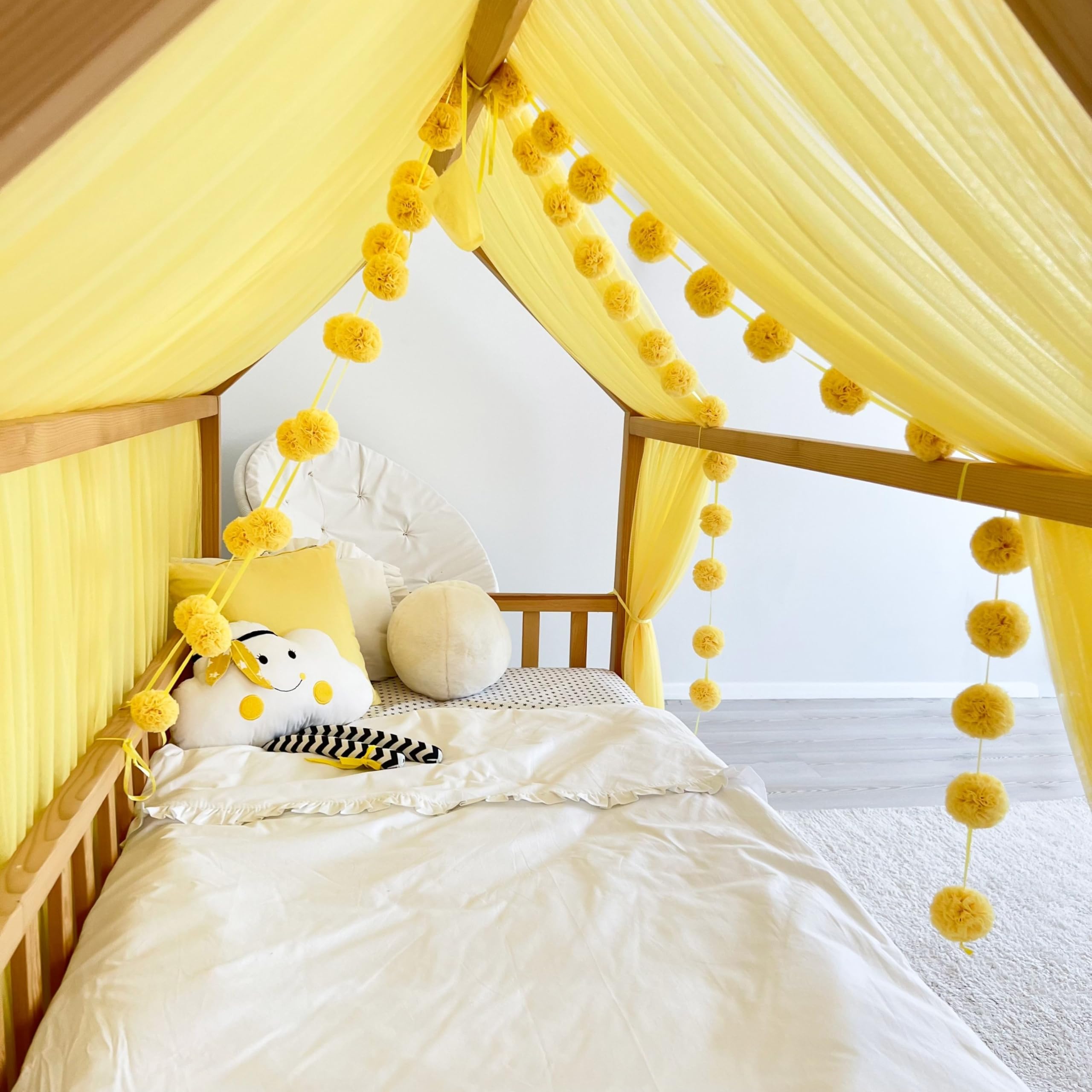 Tenda a baldacchino per letto della cameretta dei bambini, decorazione per pavimento e letto, tenda da gioco in morbido tulle per bambini (giallo, 420 cm, set da 4)