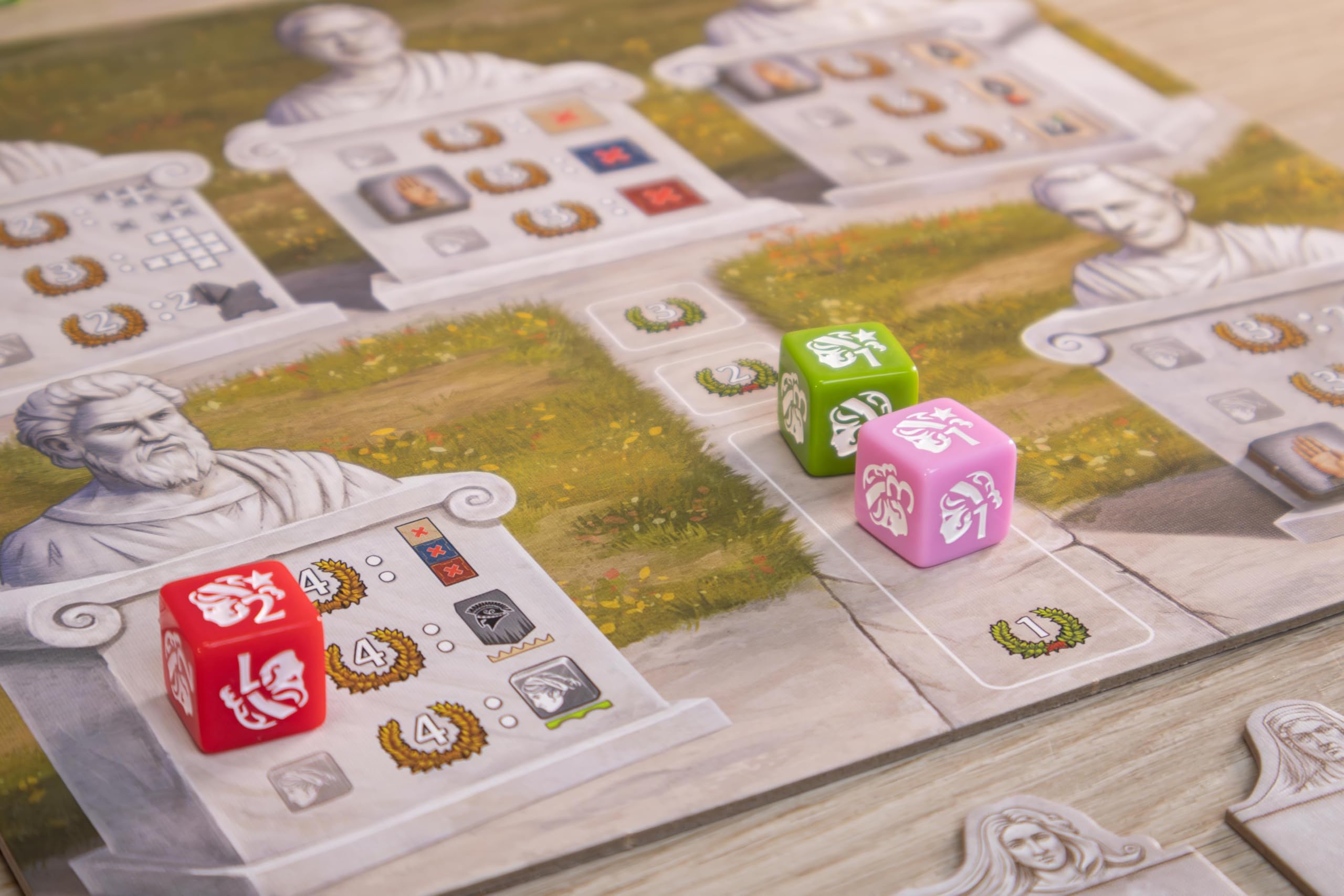 Pegasus Spiele 56220G - Thebai Brettspiel für Experten