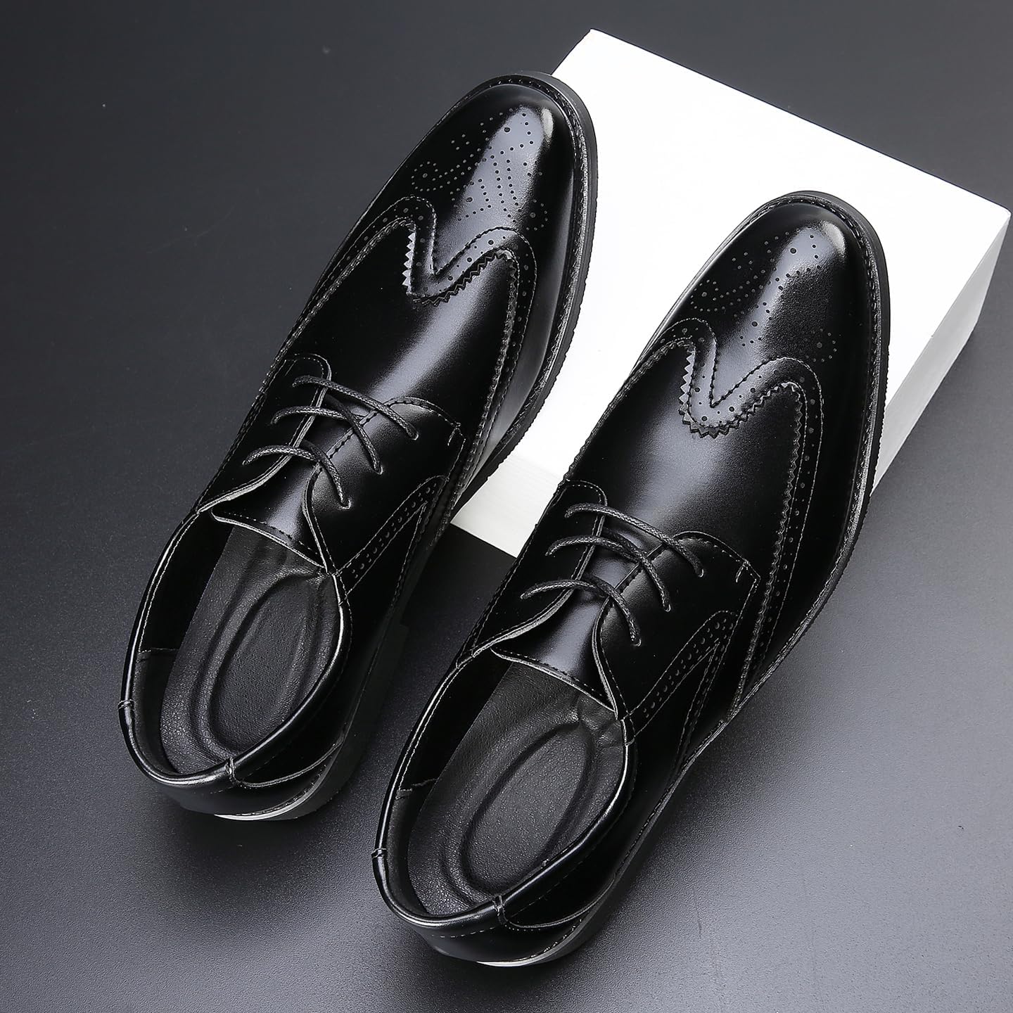 Men's Classic Wingtip Oxford Formal Business Brogue Dress Shoes