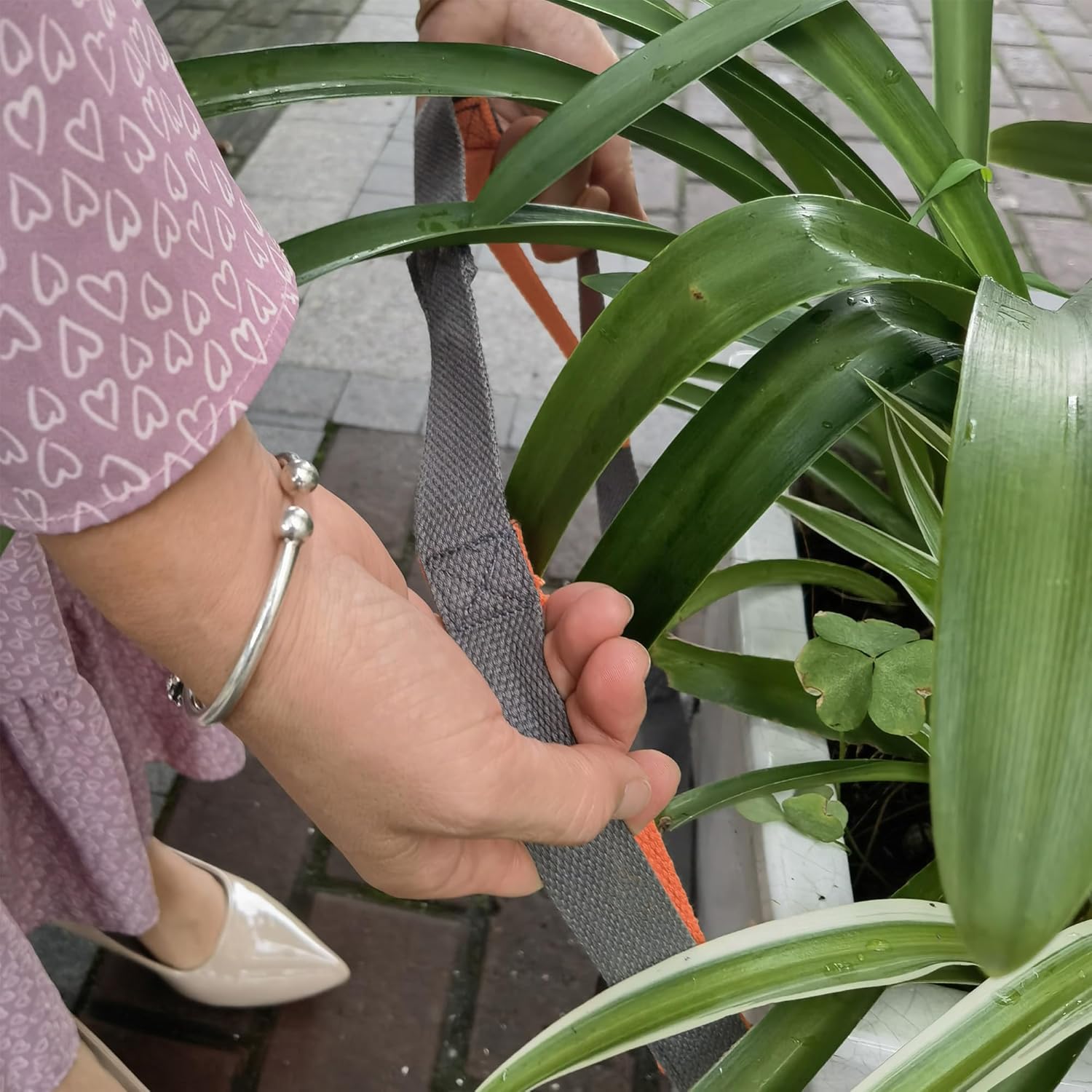 Potted Plant Mover and Lifting Straps for Garden, Landscaping Lifting Straps, Move Heavy Garden Objects:Garden Flower Pots, Planters, Trees, Rocks, Gray,Fit 10 to 24 inch Pots. Brand: Storbuffs