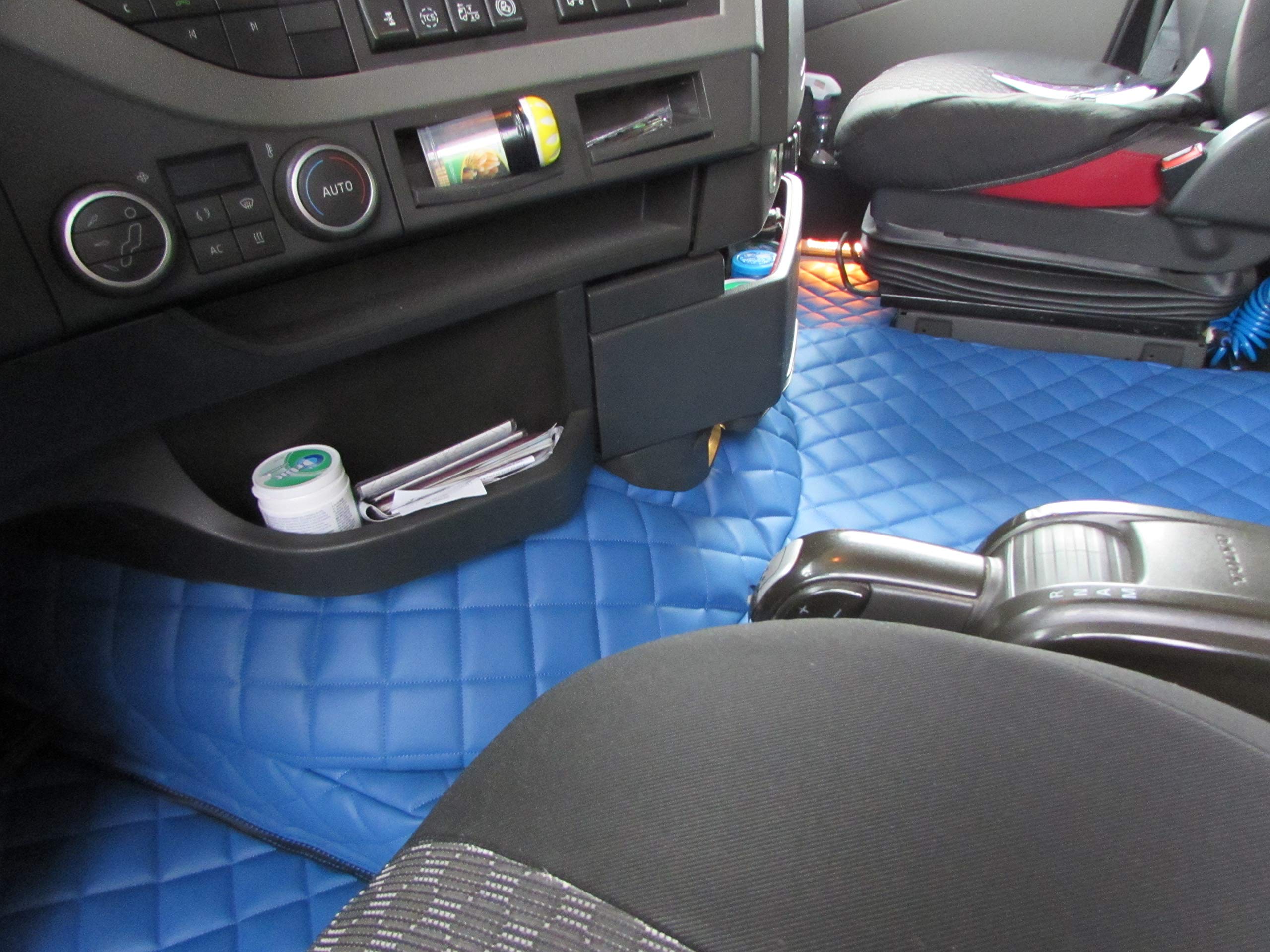 Alfombrillas para Volvo FH4 AUTOMAT a Partir de 2014, Conductor en Lado Izquierdo, Piel ecológica de Color Azul