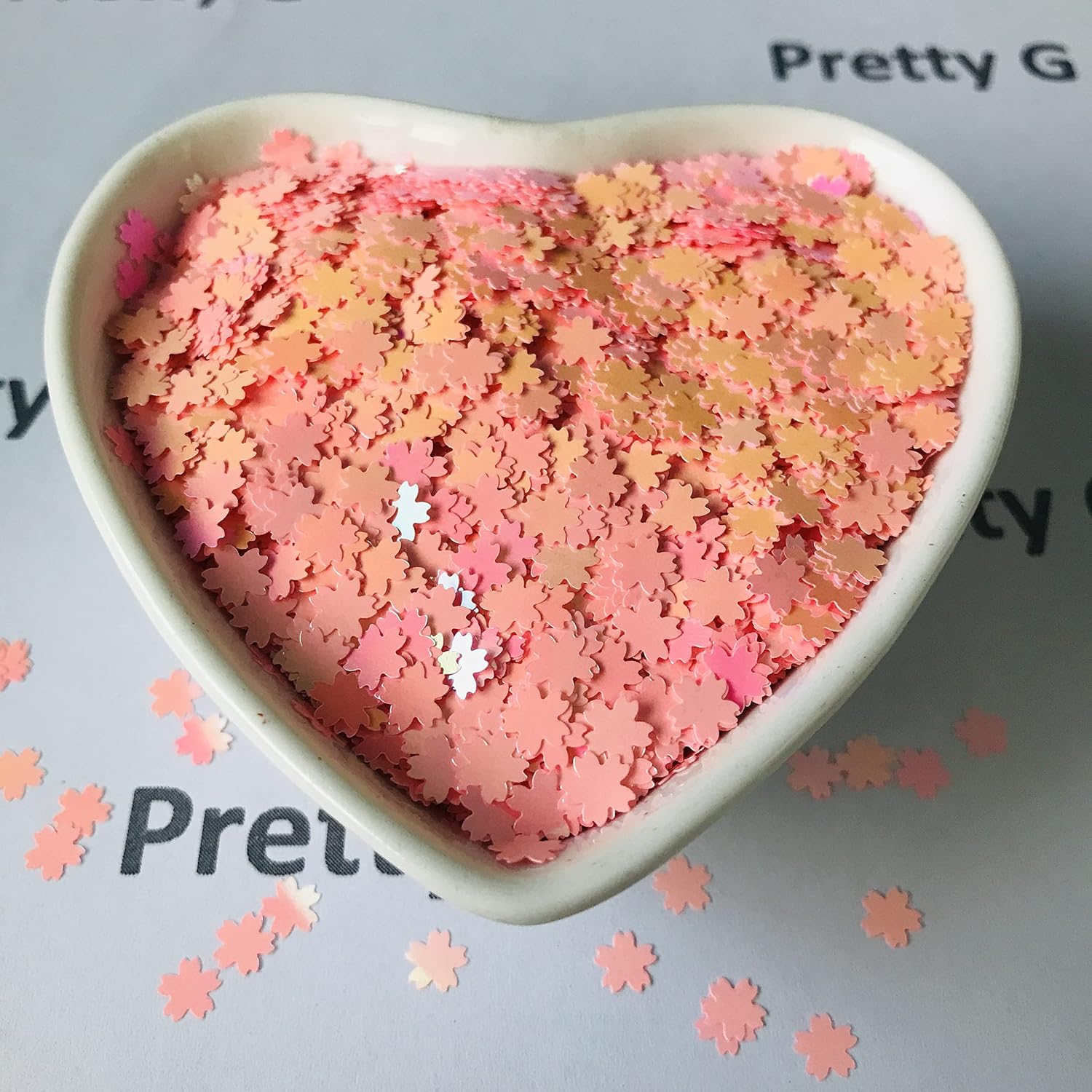 PrettyG 10 Grams/Pack - Sakuras Sequins Glitter - Festival Rave Beauty Makeup Face Body Nail Art Decoration C18RF