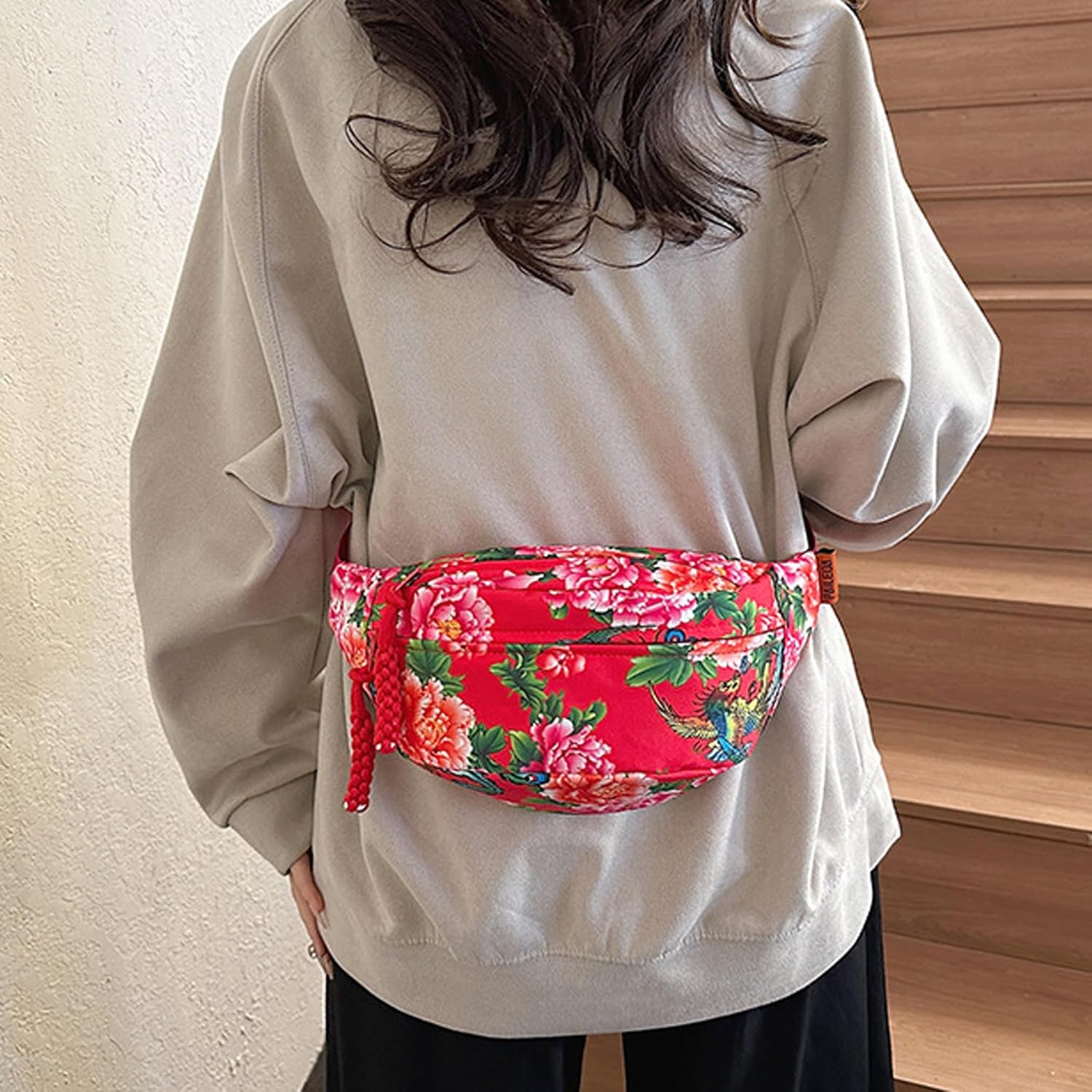 eYLun Women Fanny Pack Crossbody Bag Adjustable Casual Waist Bag FashionChest Bag Waist Pack for Travel Walking Running Hiking Red - Image 5