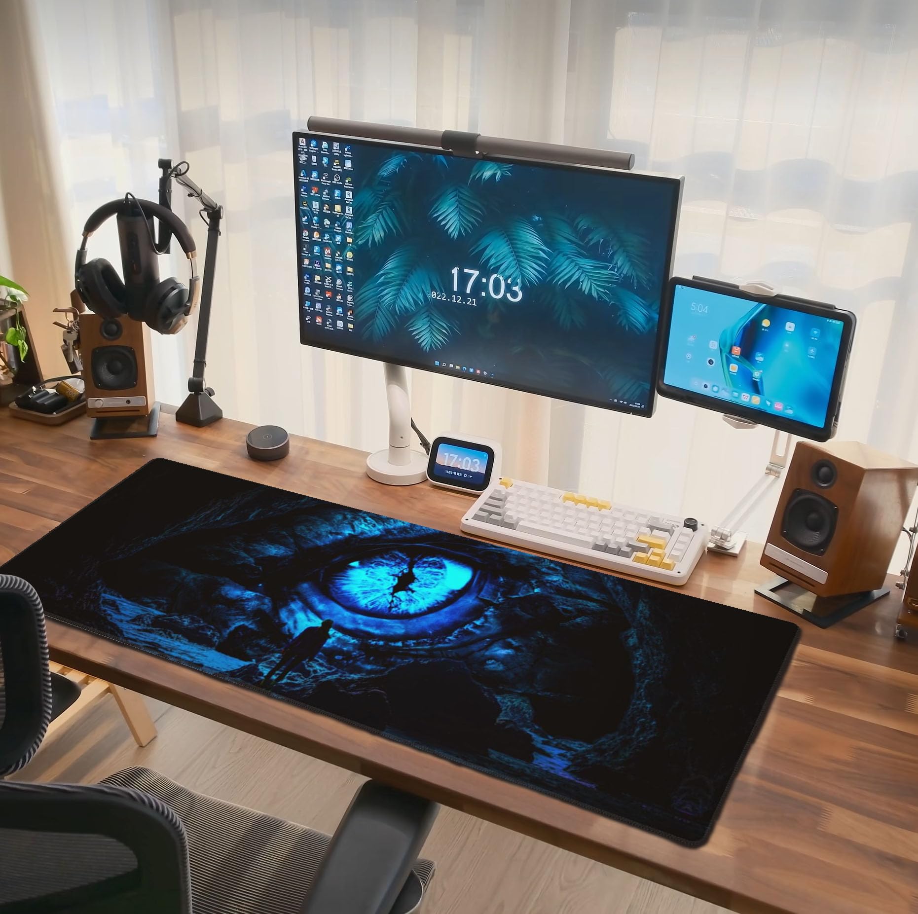 Ice Dragon Eye Mouse Pad Extended Large Gaming Mousepad XL Big Long Oversized Desk Mat Stitched Edges 31.5 X 11.8 Inch for Home Office