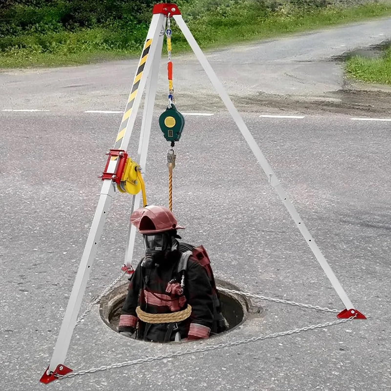 Trépied pliable en acier galvanisé pour la sécurité des espaces confinés, la protection contre les chutes et le système de levage de câbles