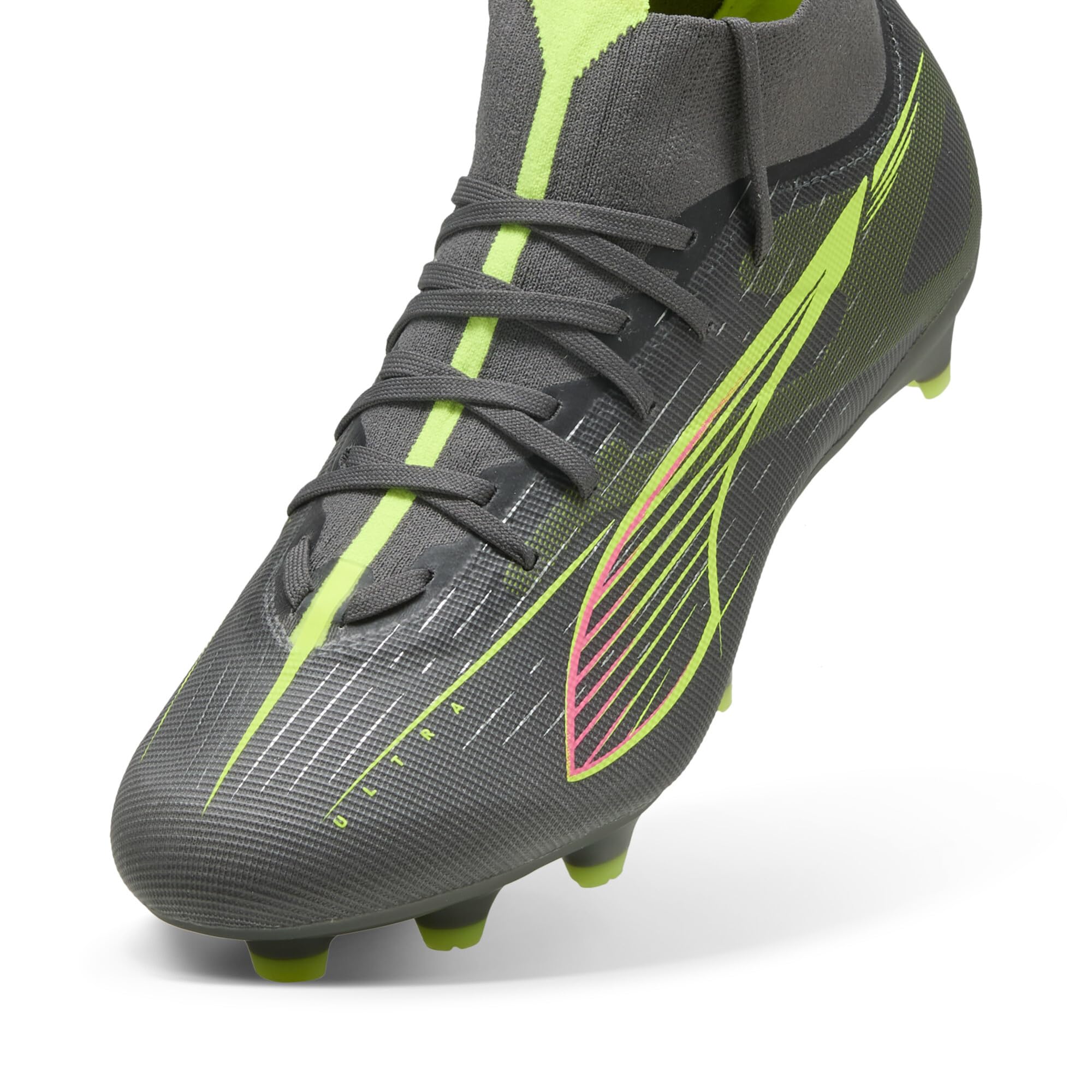 Puma Ultra 5 Match+ FG/AG Soccer ShoeUnisex Adulto