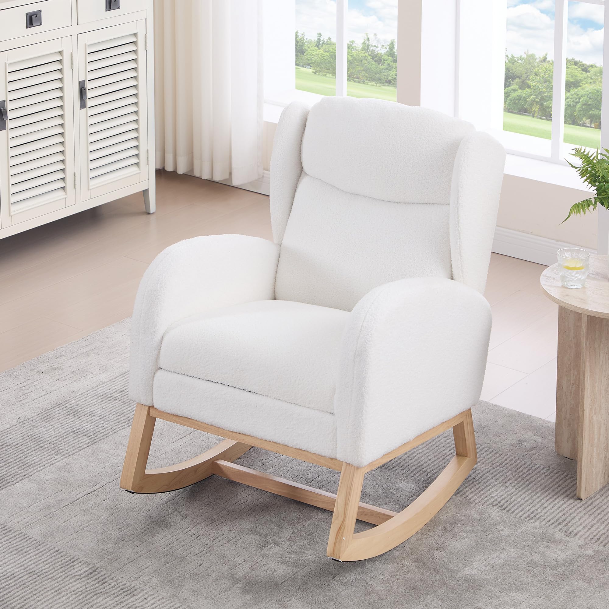 Mecedora, silla de lactancia, sillón de salón con estructura de madera, reposapiés ajustable, respaldo alto, tela de peluche, con bolsillo, cómoda silla acento para dormitorio, salón