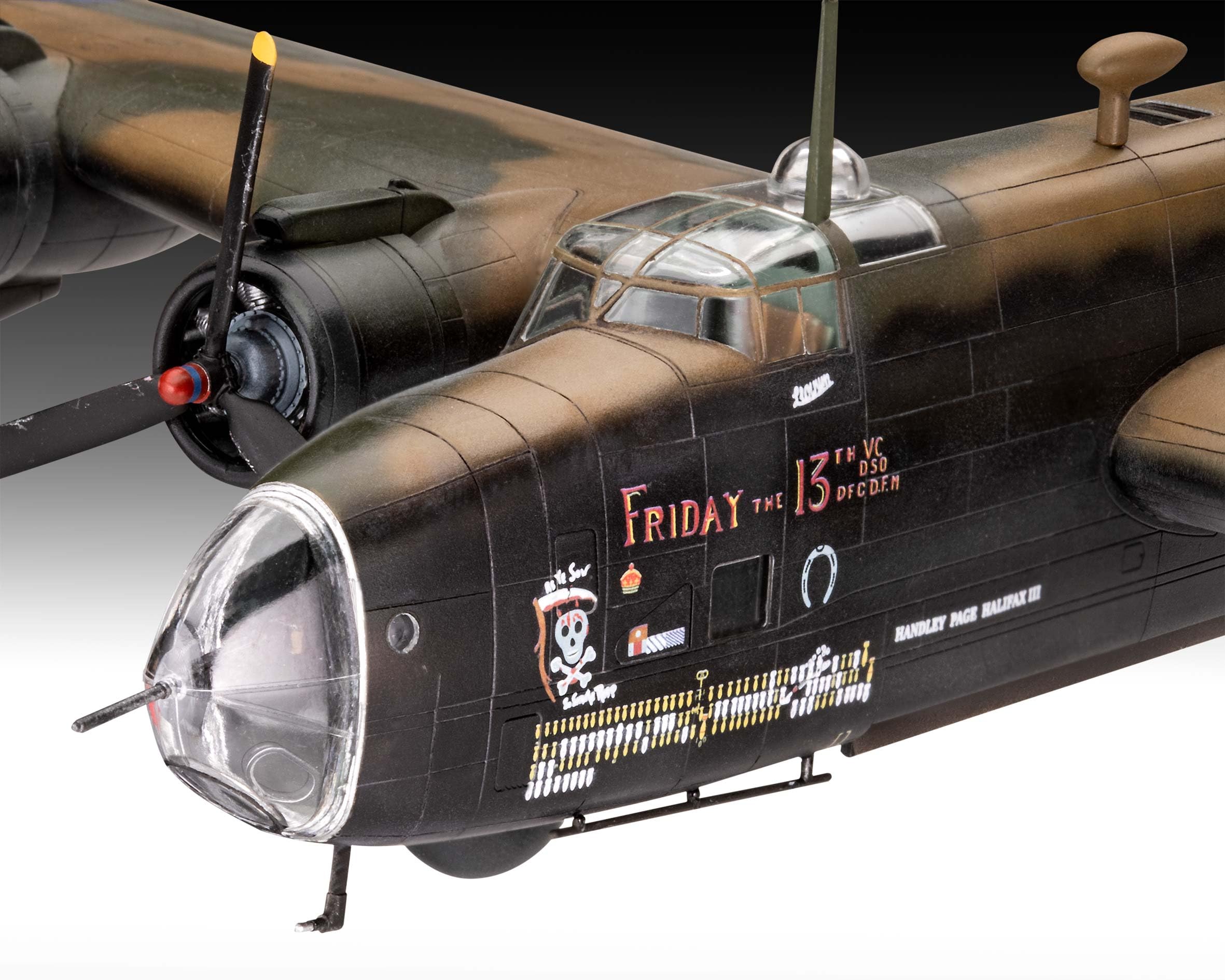 Amazon.co.jp: ドイツレベル 1/72 ハンドレー・ページ ハリファックスB