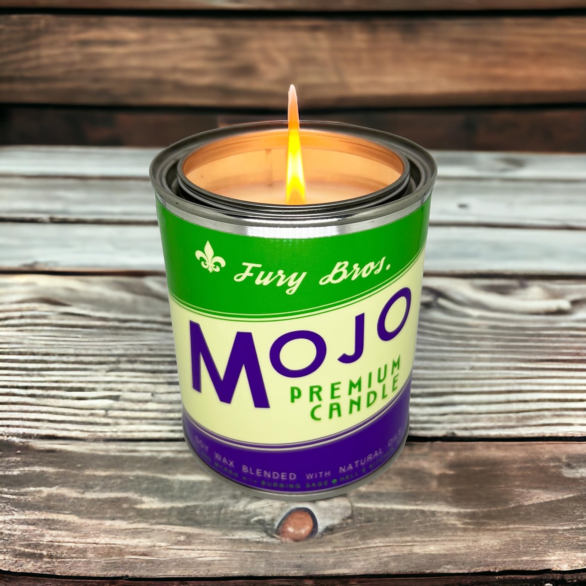 Fury Bros. Mojo Man candela profumata con note di incenso e mirra, brucia, salvia e legno di sandalo (1 pinta Slow Burning candela di soia)