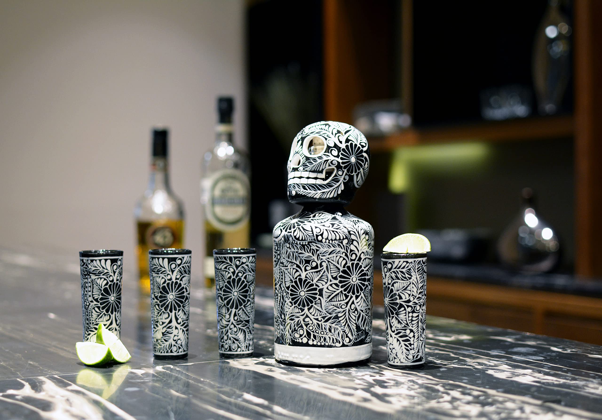 Amazon.com | Tequila Decanter (Black Tequila Set): Liquor Decanters