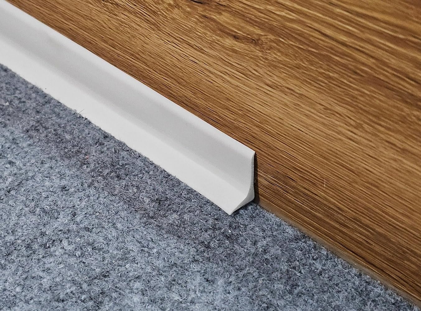 Maydos Wall & Floor Molding Trim