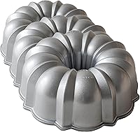 Vista 9 de Nordic Ware Bundt Original, 12 tazas, plateado