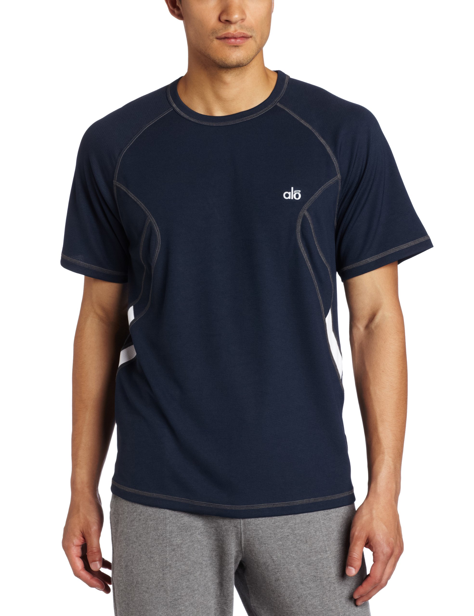 Amazon.com: Alo Yoga Men's Legend Short-Sleeve T-Shirt