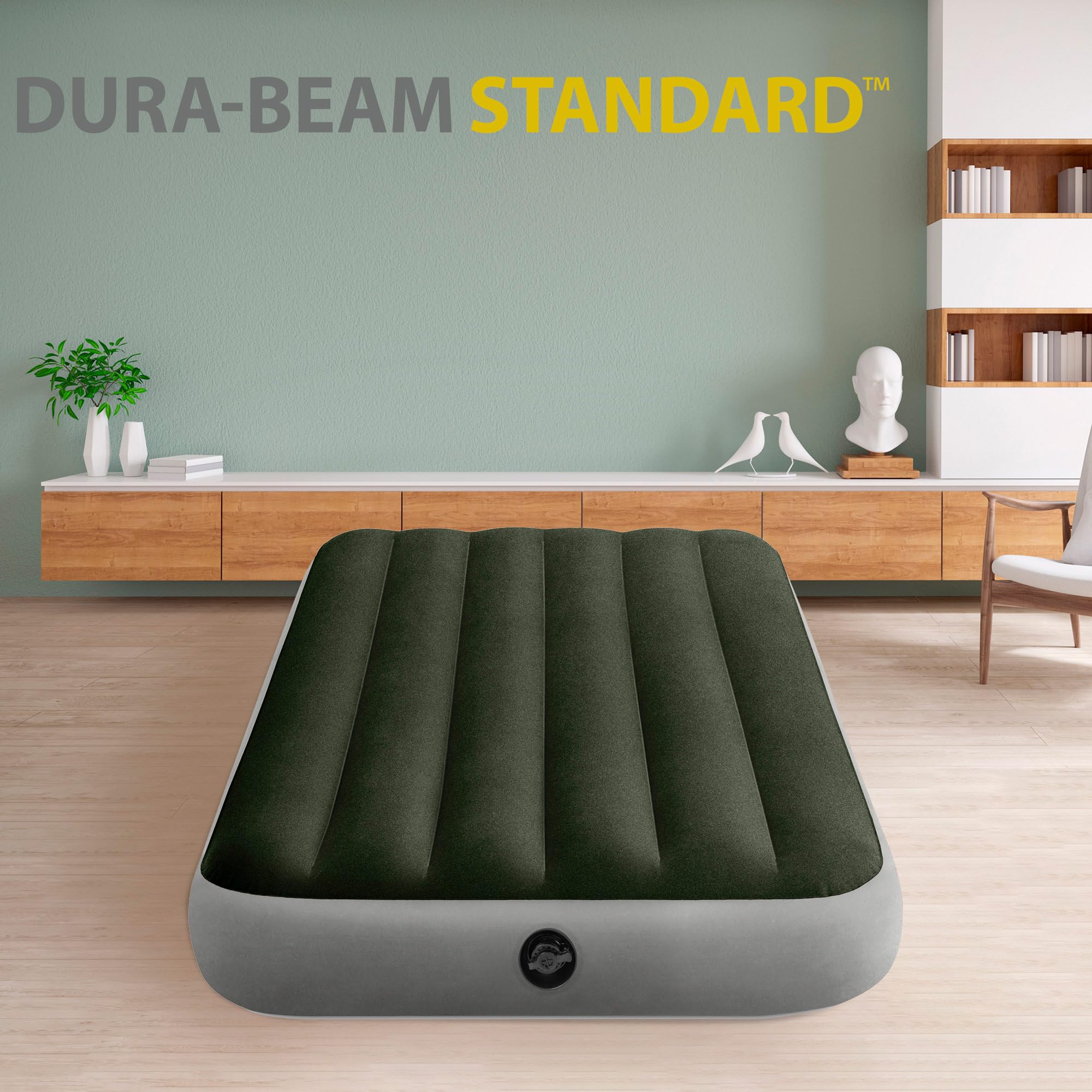 INTEX Dura-Beam Luftmatratze selbstaufblasend Luftbett 99x191x25cm, Aufblasbare Camping Matratze für 1 Personen inkl. Elektrischer Luftpumpe, max 136 KG – Gästebett selbstaufblandes Bett (64777)