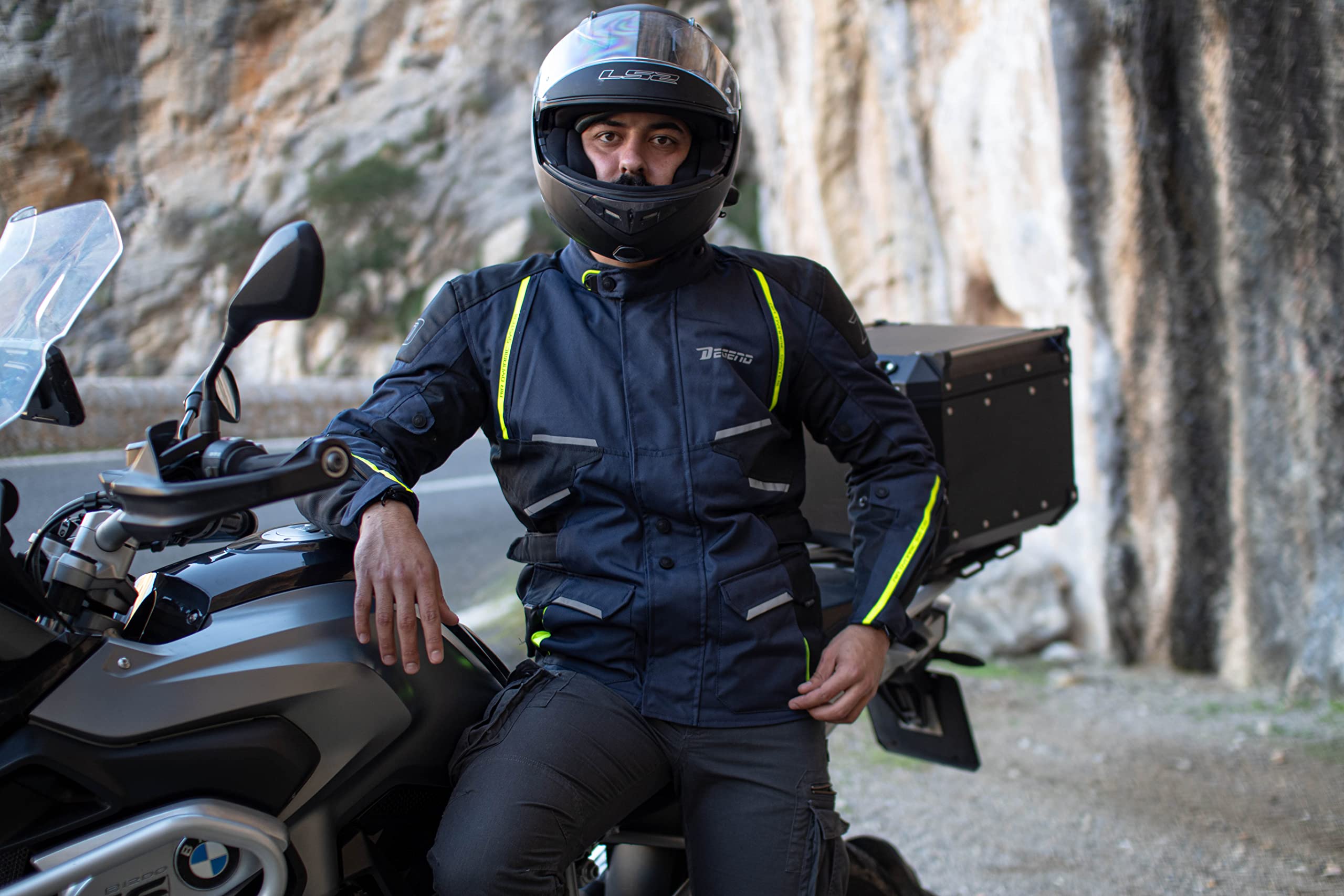Sahara | Chaqueta Moto 4 Estaciones para Hombres | Tri-Capa - 2 Capas de Invierno Removibles + Protectores y Reflectante