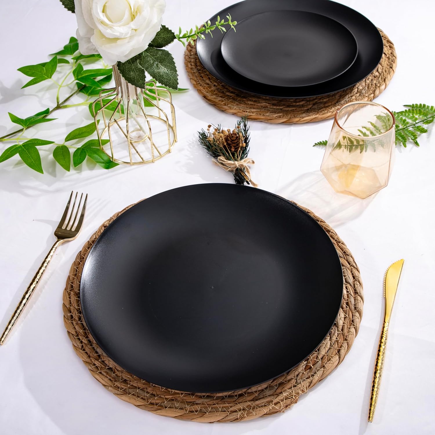 EI enjonirinjonir 80pcs Black Plastic Plates Disposable for Dinner,10.25inch Party Plates Disposable Heavy Duty,Elegant Matte Plastic Plate Frosted is Ideal for Wedding/Birthday//Tables Decoration - Image 9
