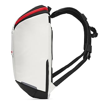 【Apple store限定】Incase Range Backpack 13L アクセサリ】Apple限定販売のバックパック「Incase Range