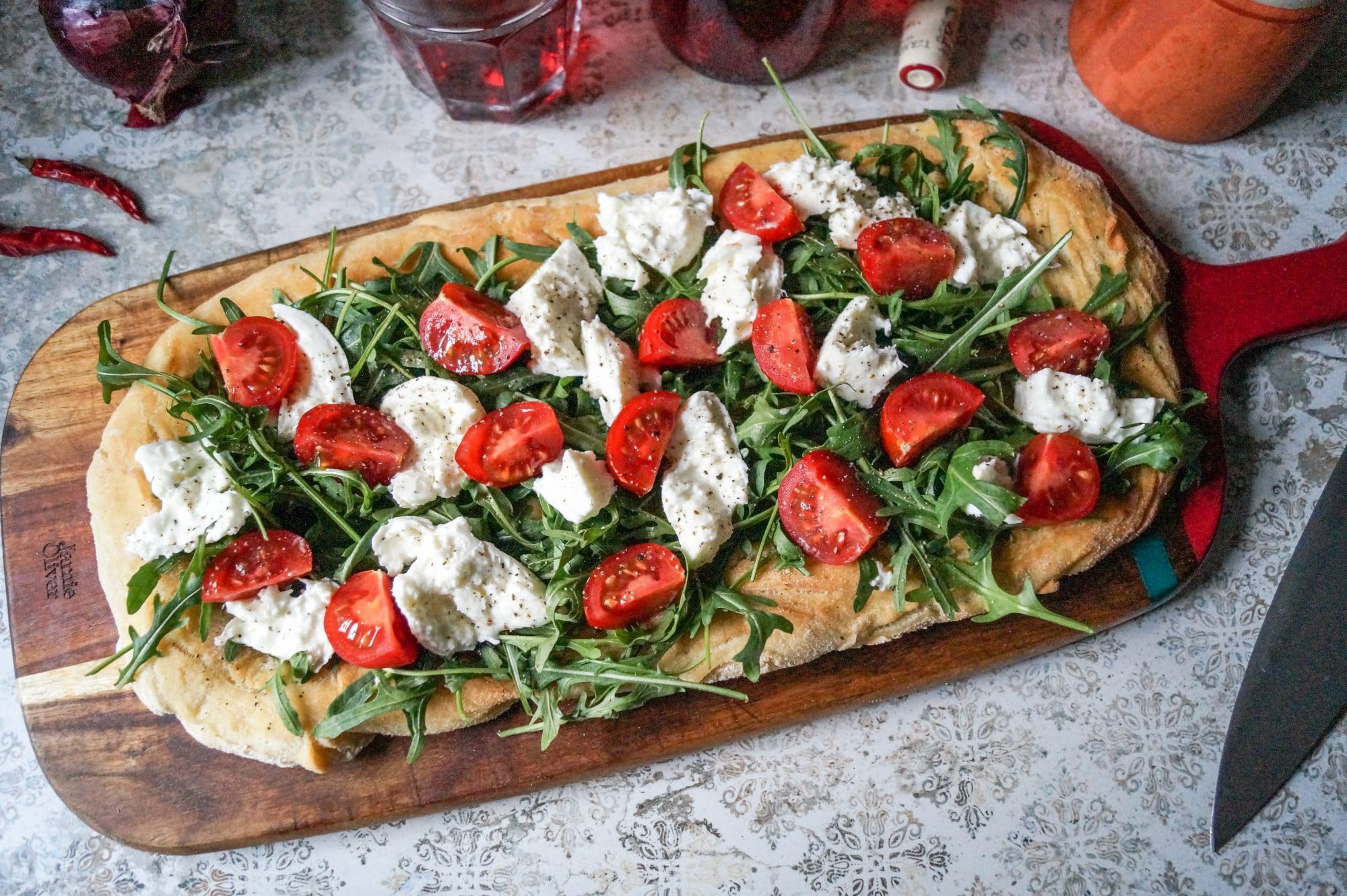 Pinsa Romana Artigianale - Pack da 12 Basi Precotte (250g cad.) | Impasto Lievitato a Mano, Croccante Fuori e Morbida Dentro | Alta Digeribilità, Naturale, Pronta in 5 Minuti - Pinsa.biz