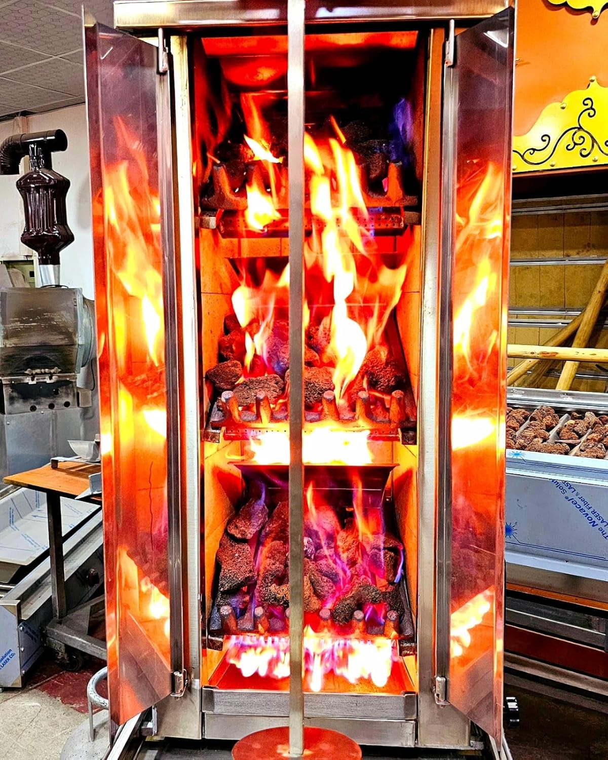 Gas and Lava Stone Shawarma Doner Machine 3 Burners Bottom Motor Arican Grills