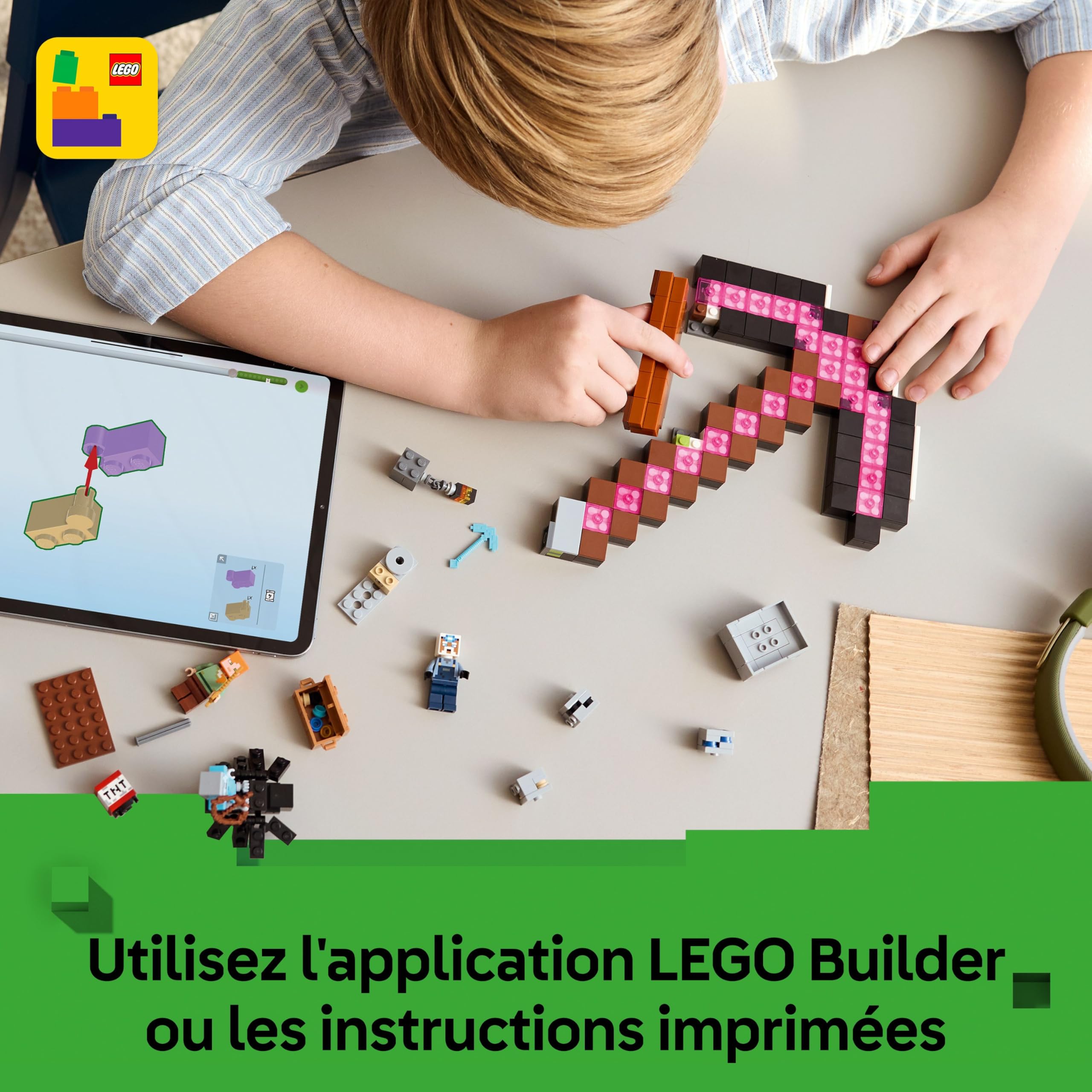 LEGO Minecraft La Mine en Forme de Pioche - Jouet de Construction Interactif - Figurines d'Alex, d'un Mineur & d'un Vagabond sur Araignée - Cadeau Collector pour Gamer, Garçon ou Fille dès 8 ans 21277