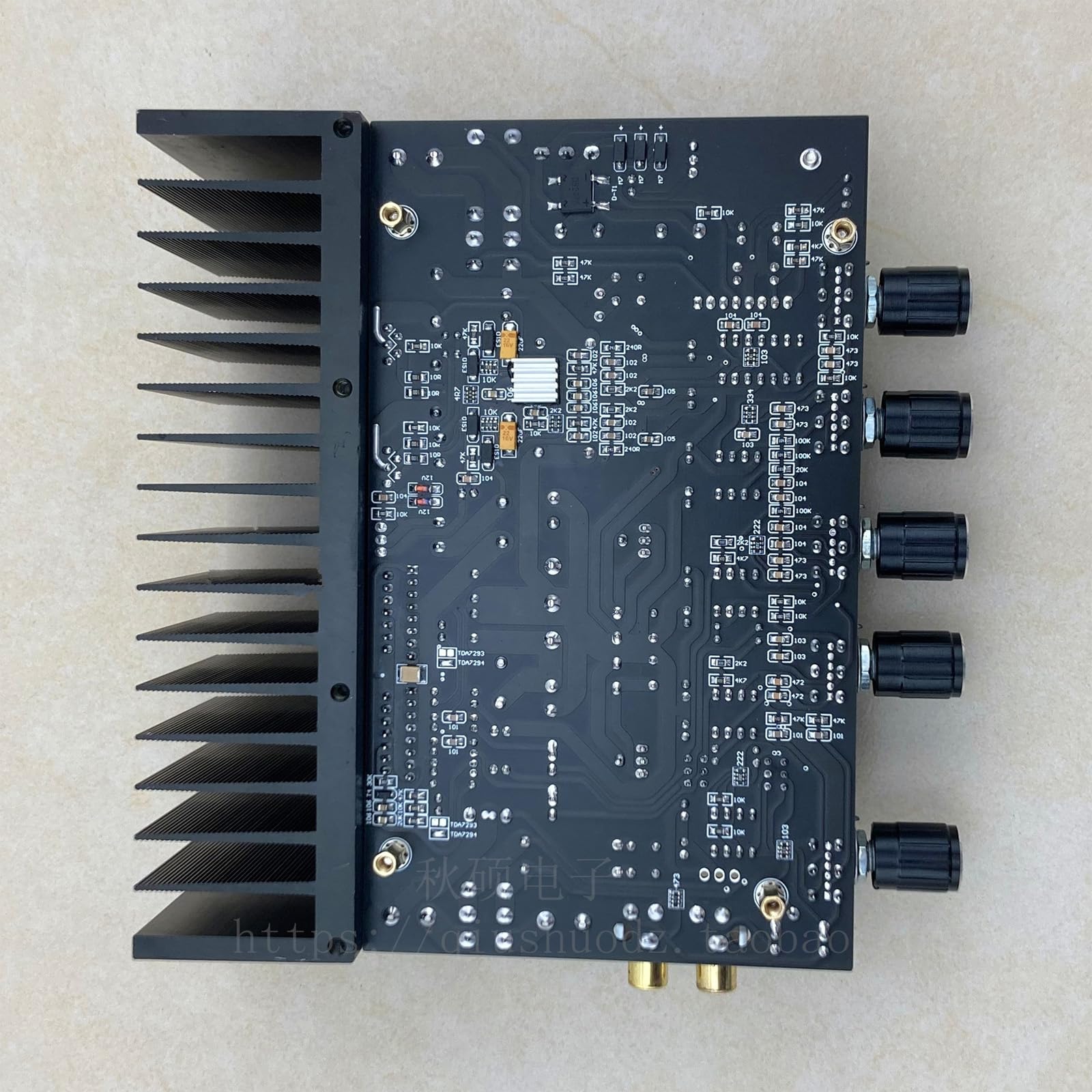 Placa de circuito amplificador integrado de 2.1 canales, doble entrada de potencia, 100 W, 200 W, acabado de salida de subwoofer con disipador de calor de metal, salida de batalla, placa