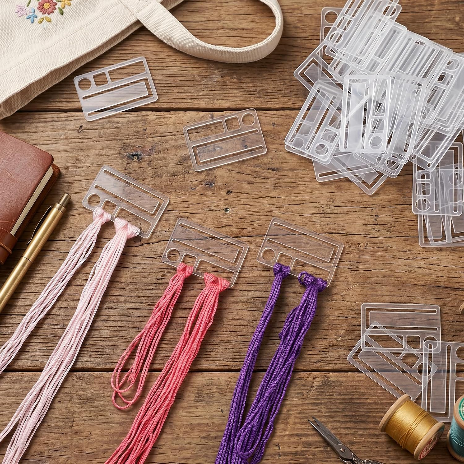 50PCS Embroidery Floss Bobbins, Clear Acrylic Embroidery Thread Cards, Cross Stitch Thread Organizer, Embroidery-Cards for DIY Craft and Sewing Storage (1.9x1.1 Inch)